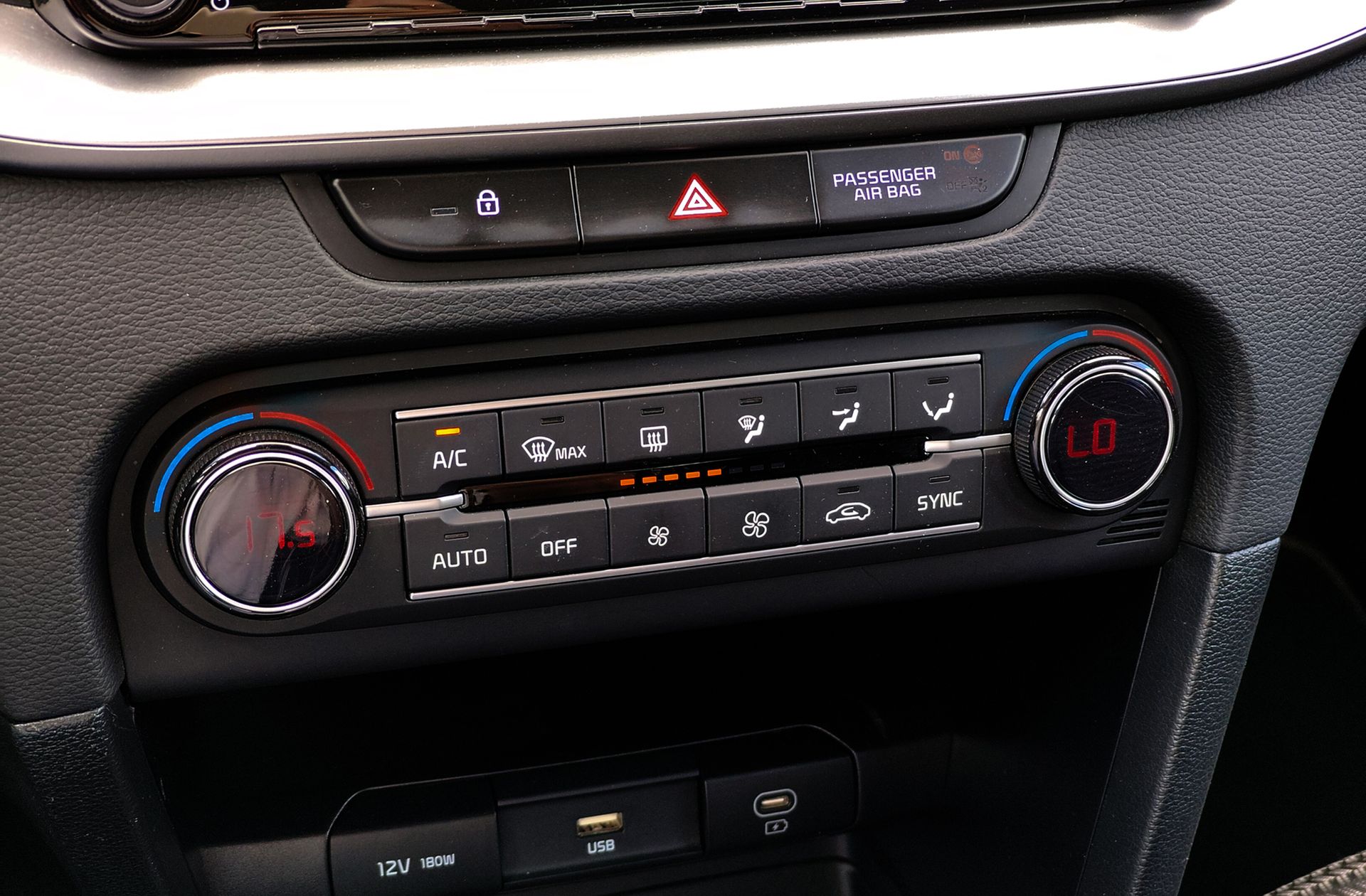 Kia XCeed 1.0 T-GDi Drive - foto 29