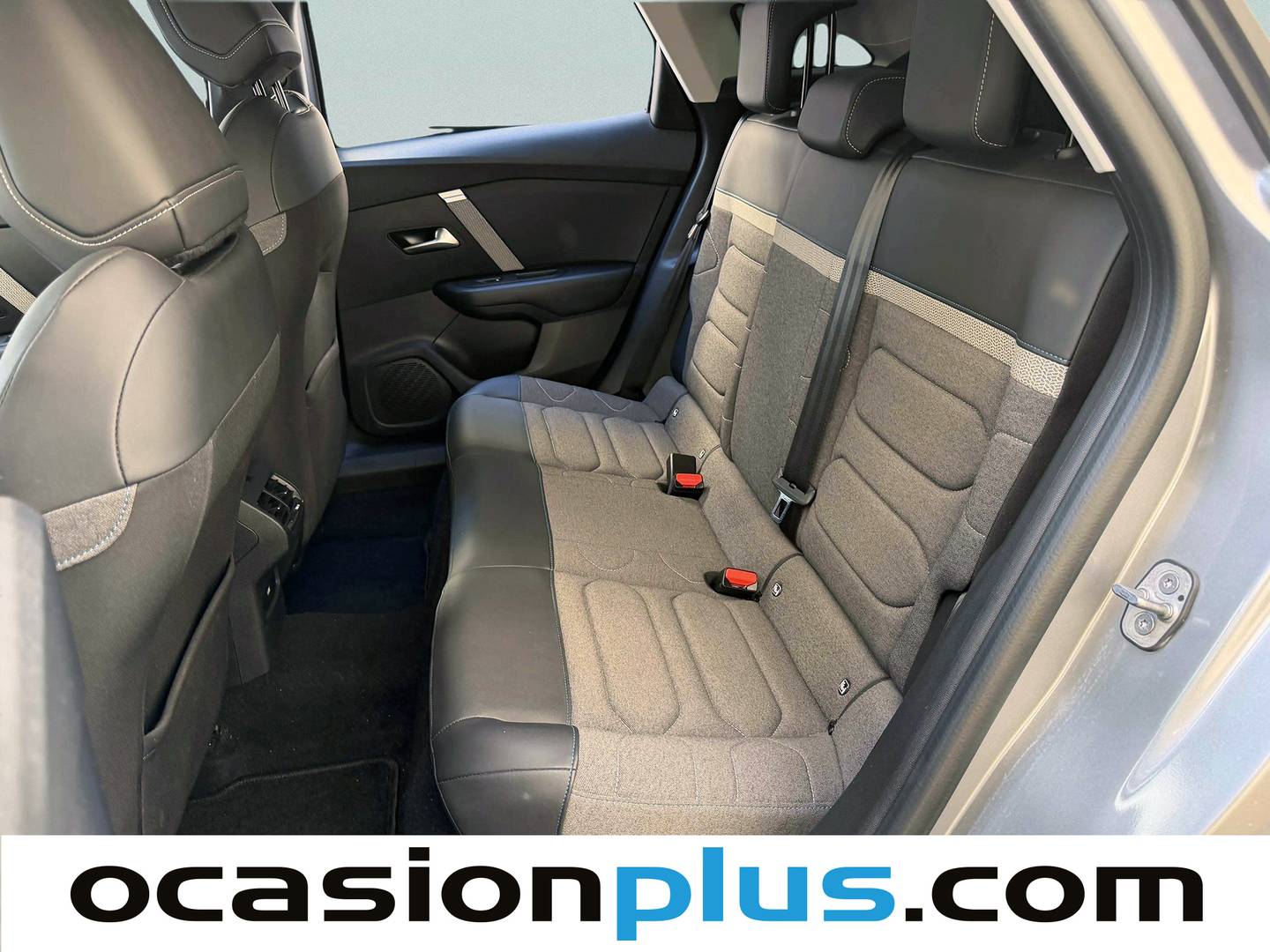 Foto asientos traseros Citroën C4 Citroen C4 BlueHDi 110 S&S Feel Pack (110 CV)