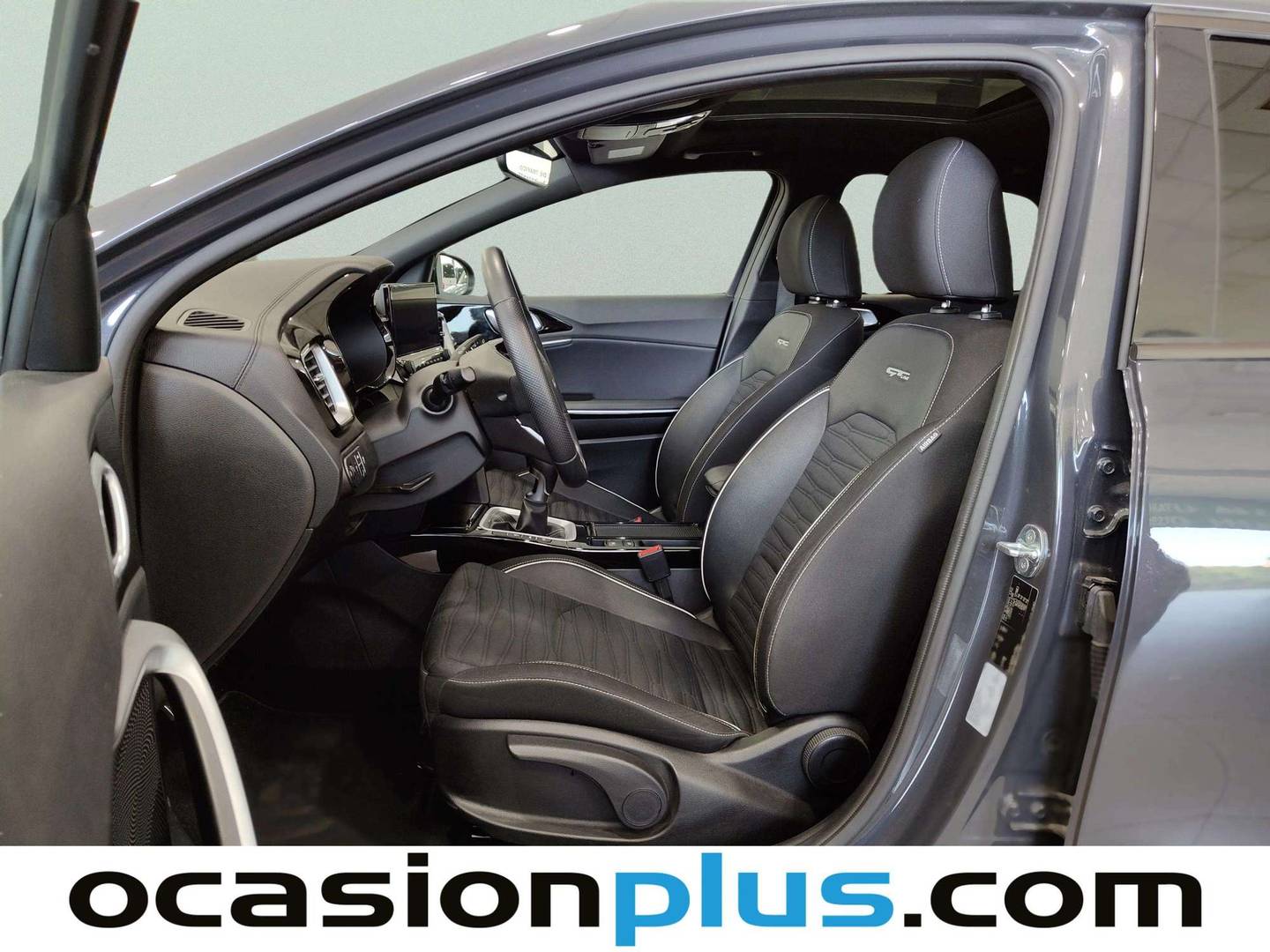 Foto asientos delanteros KIA XCeed KIA XCeed 1.0 T-GDi GT-line (120 CV)