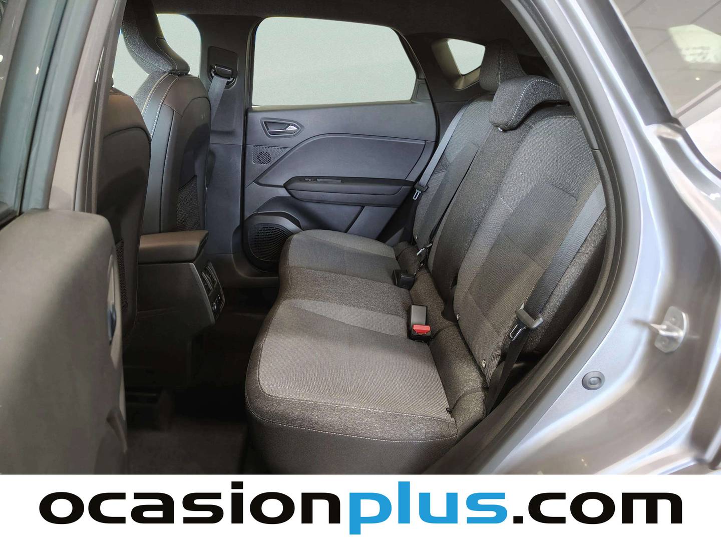 Foto asientos traseros Renault Captur Renault Captur Techno TCe 160 Mild Hybrid EDC (160 CV)