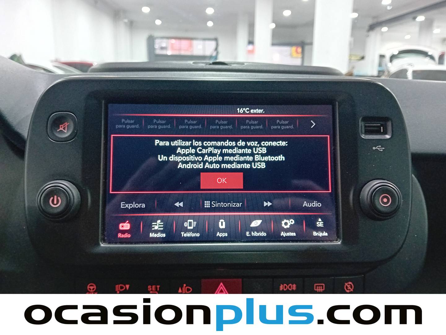 Extras y acabados del Fiat Panda Fiat Panda 1.0 Hybrid Gse Red (70 CV)