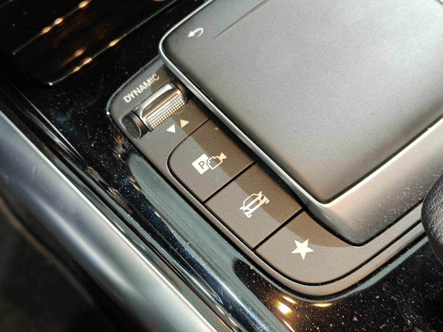 Foto Mercedes GLA Mercedes-Benz GLA 180 (136 CV) Pack AMG