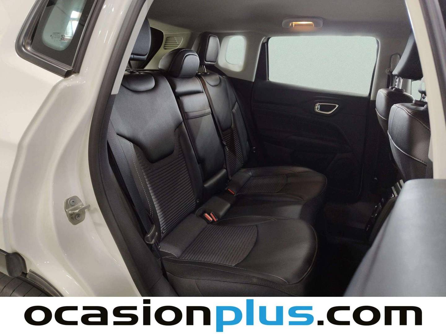 Jeep Compass Jeep Compass 1.5 MHEV eHybrid Altitude Dct (130 CV) híbrido