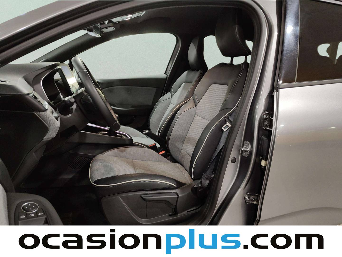 Foto asientos delanteros Renault Clio Renault Clio Techno TCe (90 CV)