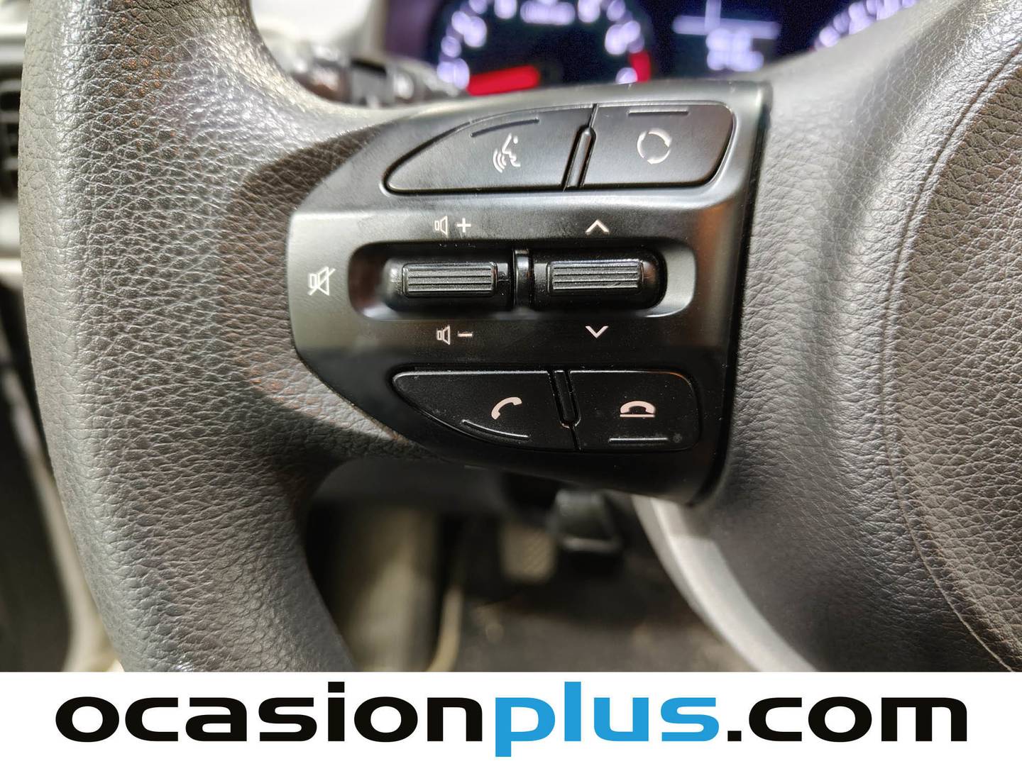 Equipamiento del KIA Rio KIA Rio 1.2 CVVT Concept (84 CV)
