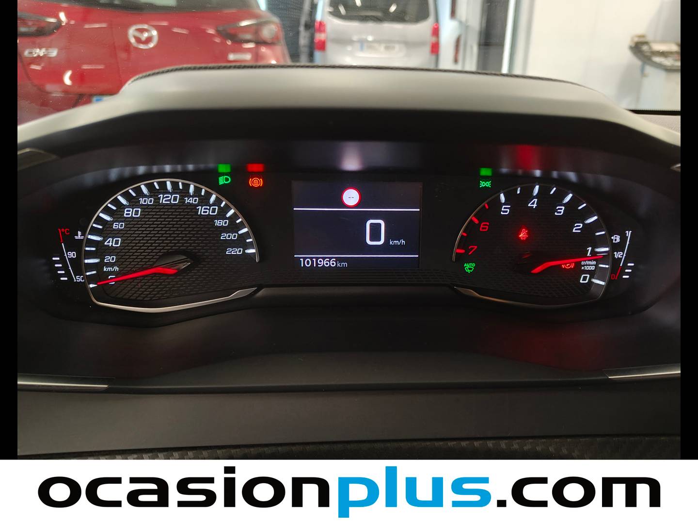 Peugeot 208 Peugeot 208 BlueHDi 100 Allure (100 CV) de segunda mano