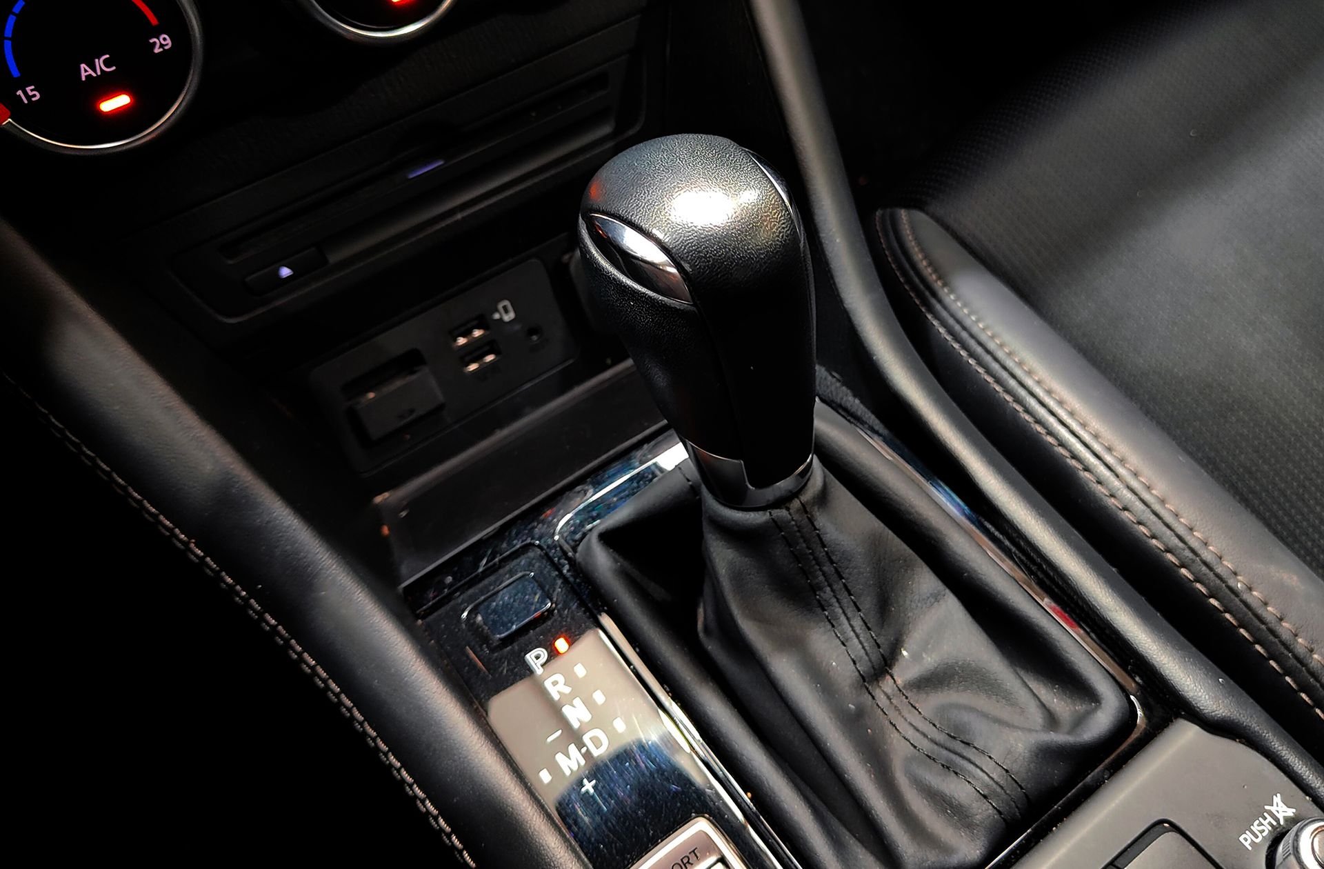 Mazda CX-3 2.0 G Zenith 2WD - foto 5