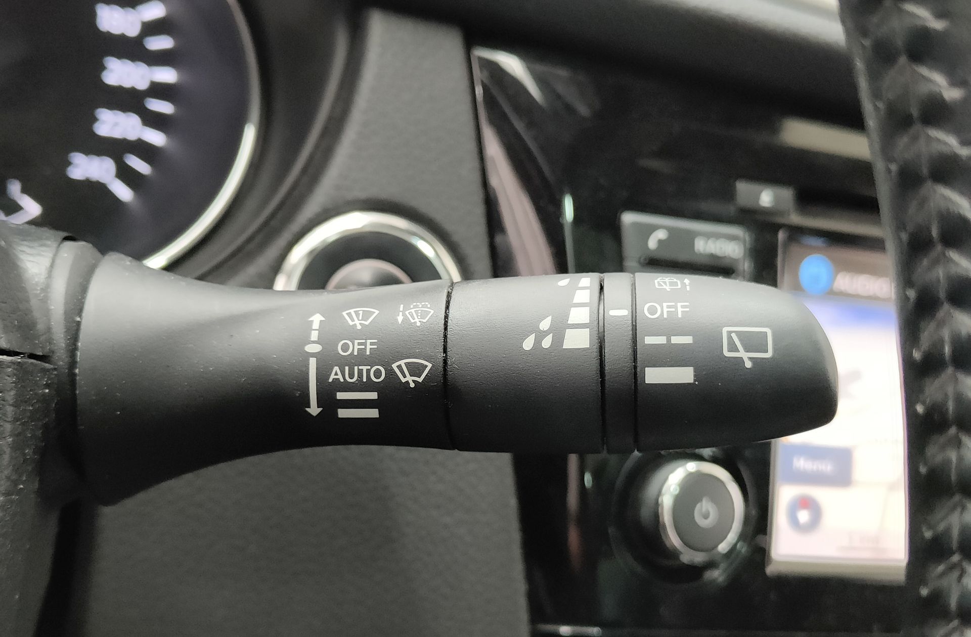 Nissan Qashqai dCi 130 Tekna+ XTronic - foto 28