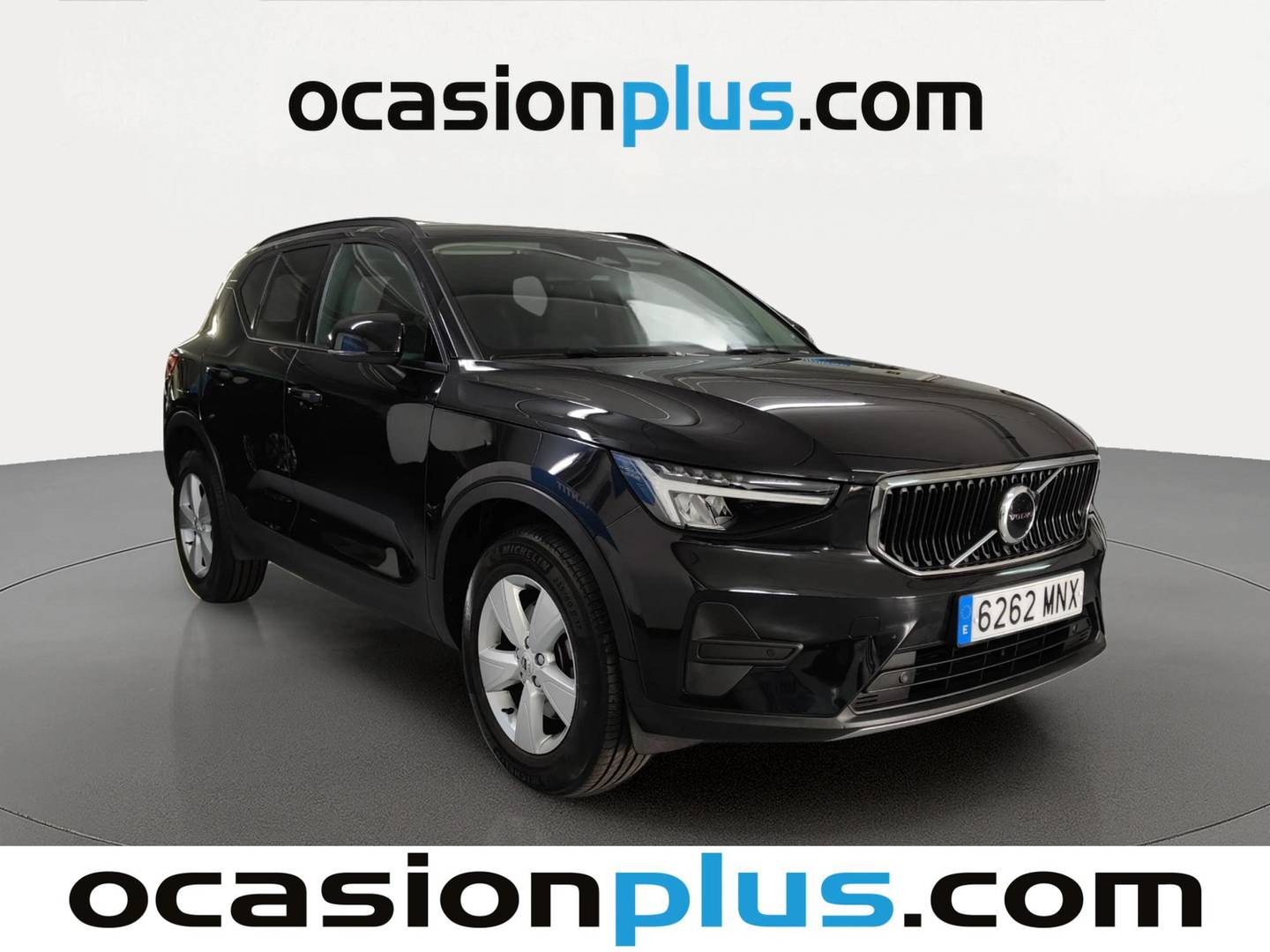 Foto delantera Volvo XC40 Volvo XC40 B3 G Essential Auto (163 CV) derecha