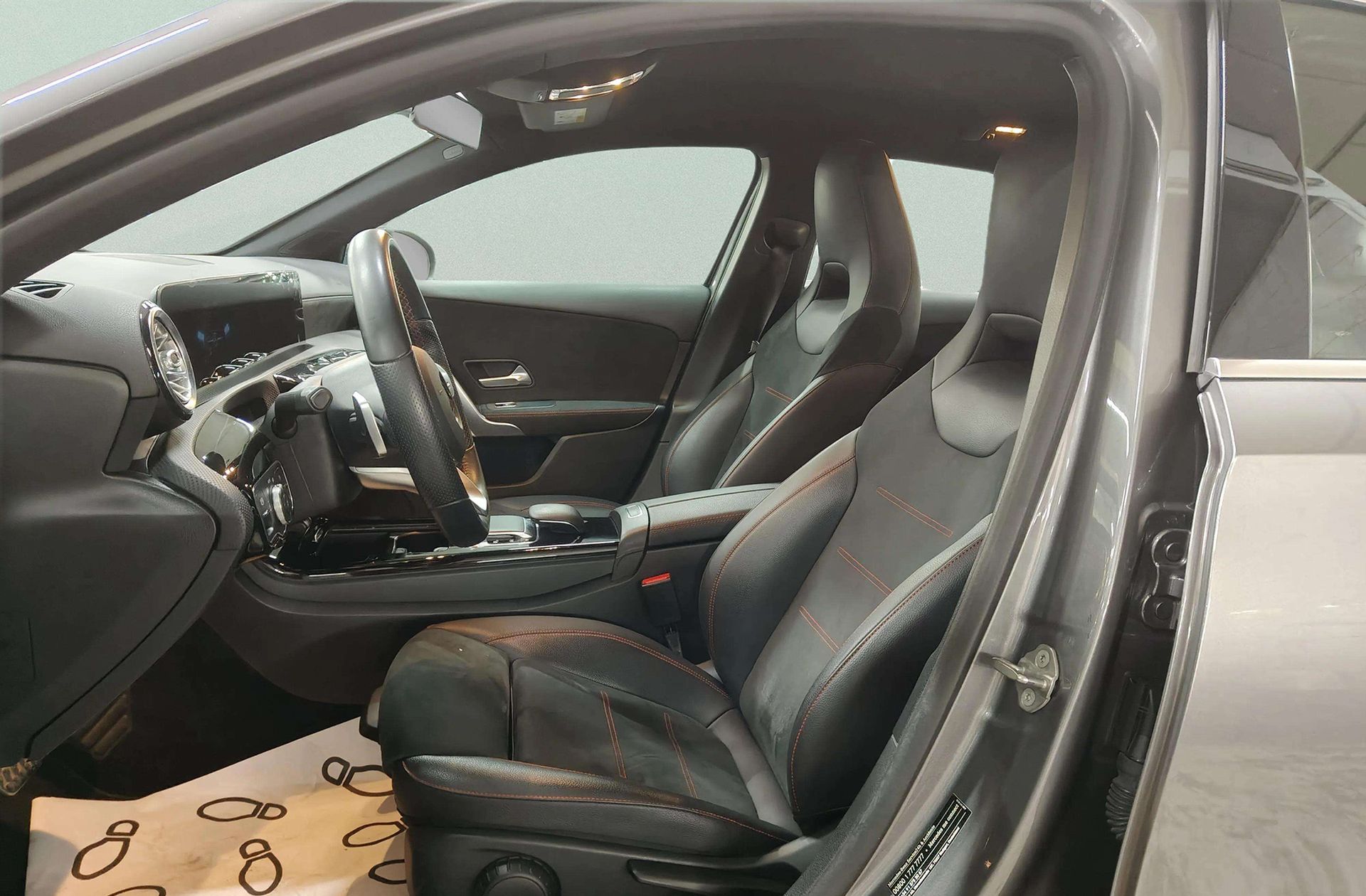 Mercedes-Benz Clase A 180 d Pack AMG - foto 13