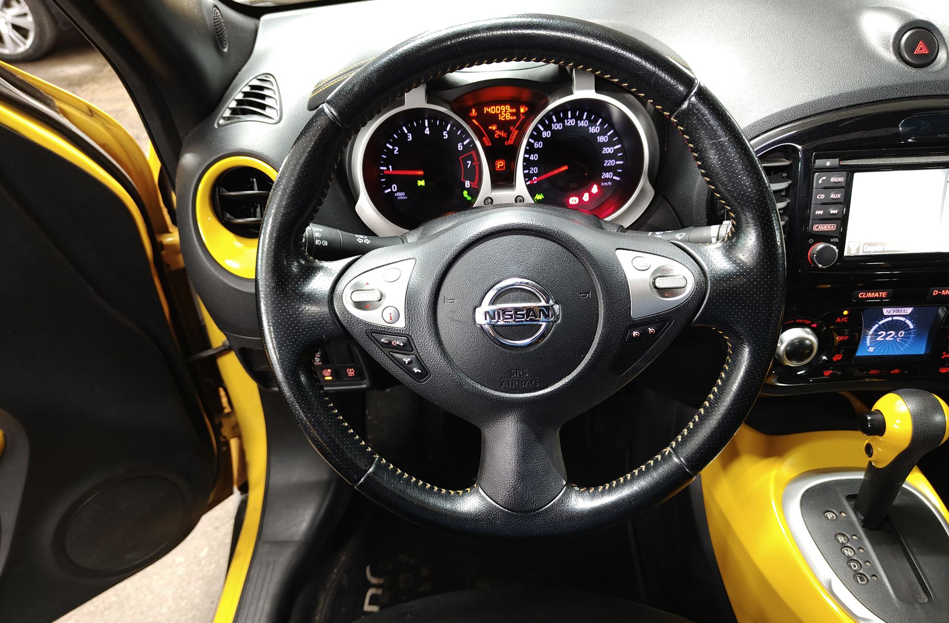 Nissan Juke 1.6 Tekna Premium XTronic 4x2 - foto 23