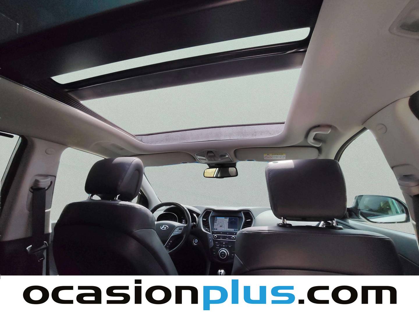 Equipamiento del Hyundai Santa Fe Hyundai Santa Fe 2.2 CRDI Style 4x4 Auto (200 CV) 7 Plazas