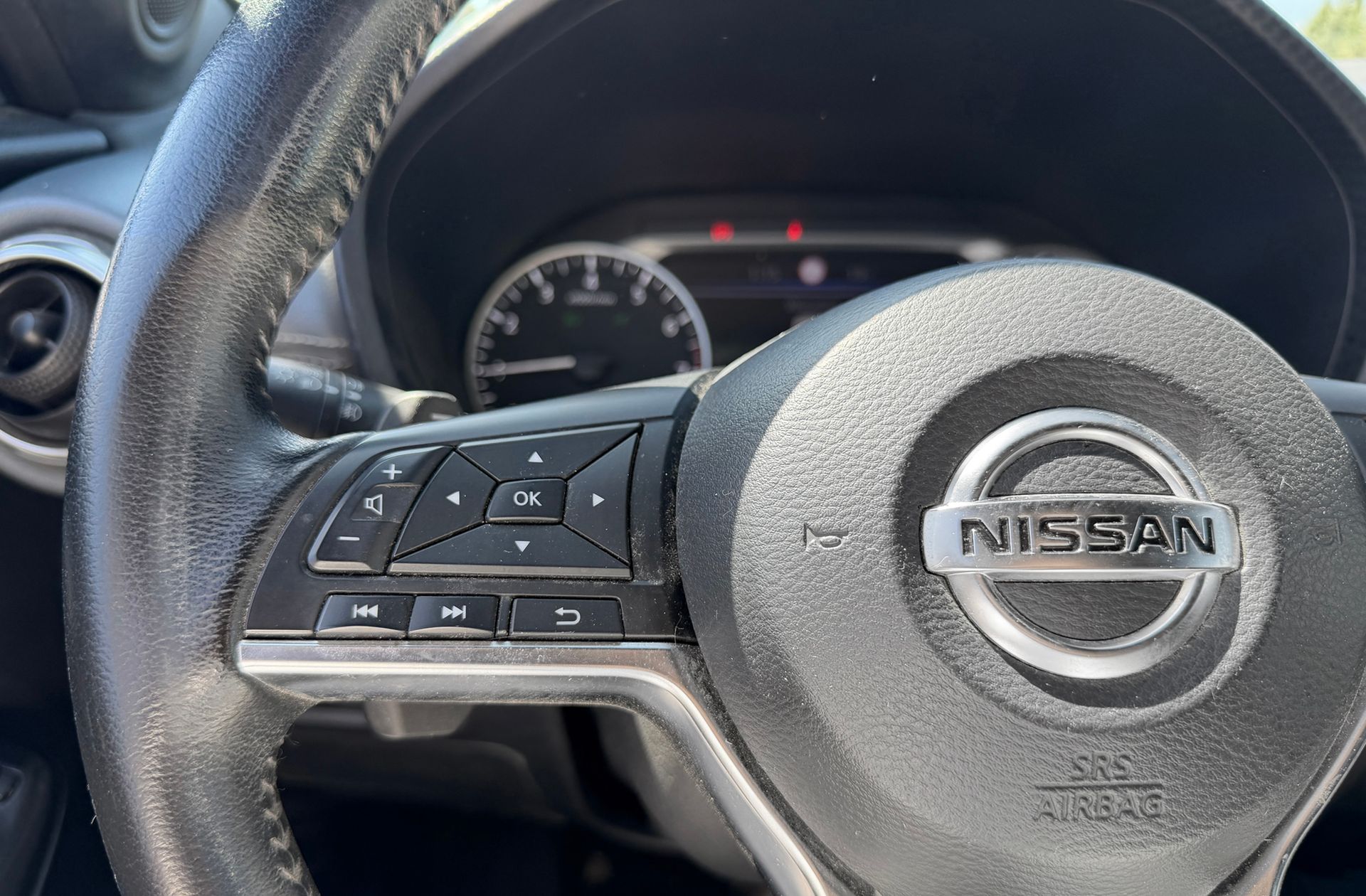 Nissan Juke DIG-T N-Connecta 4x2 DCT - foto 23