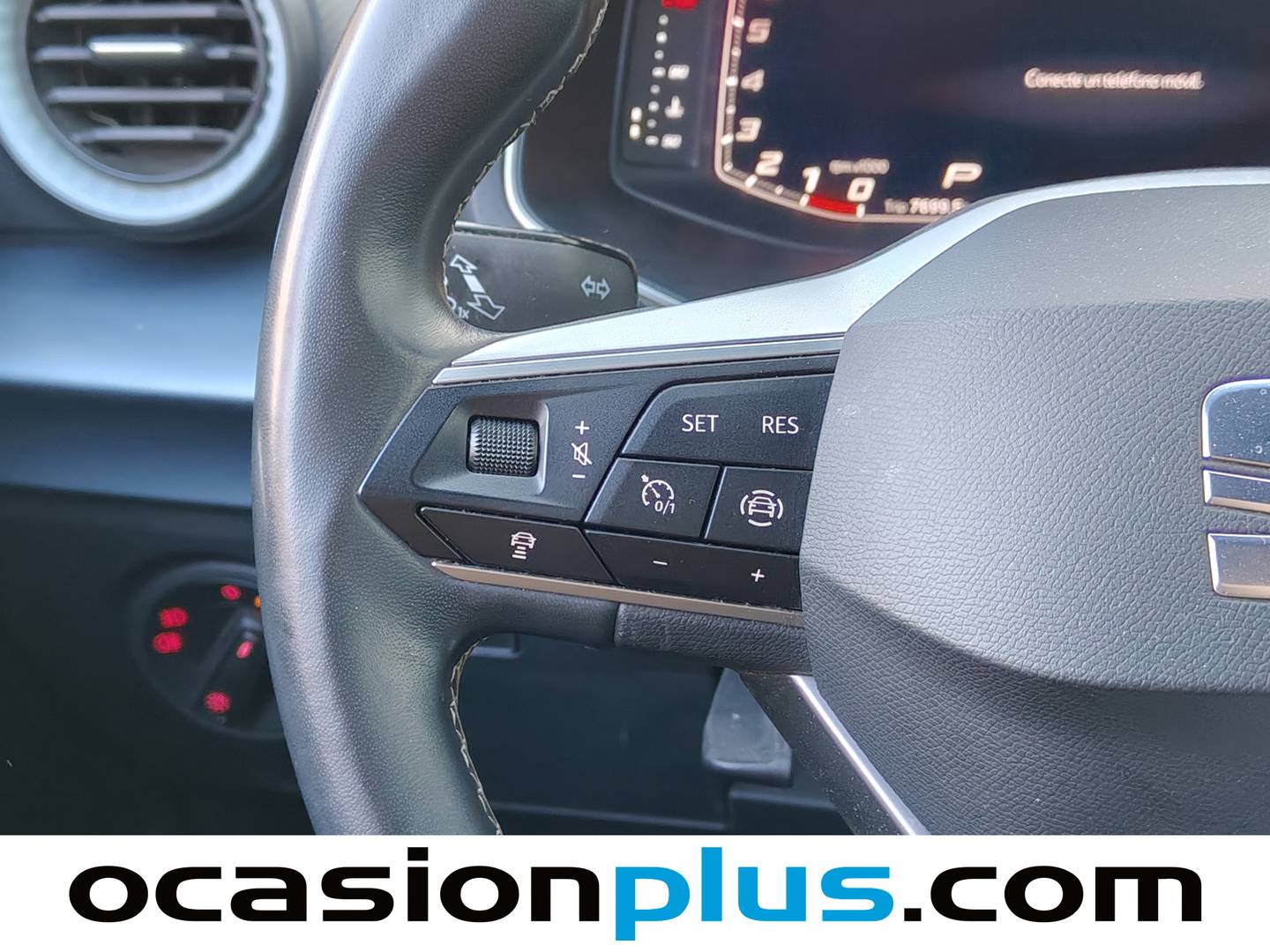 Foto Seat Arona SEAT Arona 1.0 TSI Xperience Plus DSG  (110 CV)