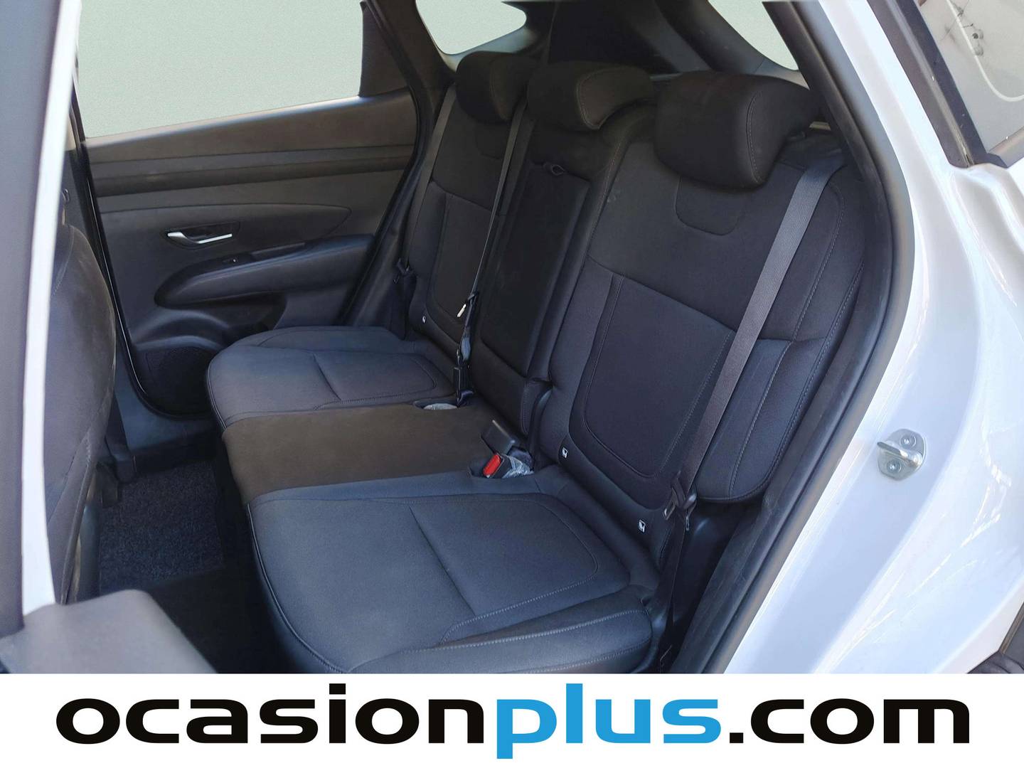 Foto asientos traseros Hyundai Tucson Hyundai Tucson 1.6T HEV Klass AT (215 CV)
