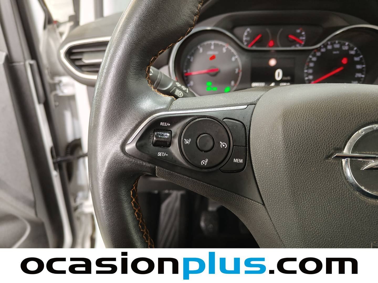 Foto Opel Crossland X Opel Crossland X 1.2 Innovation (130 CV)