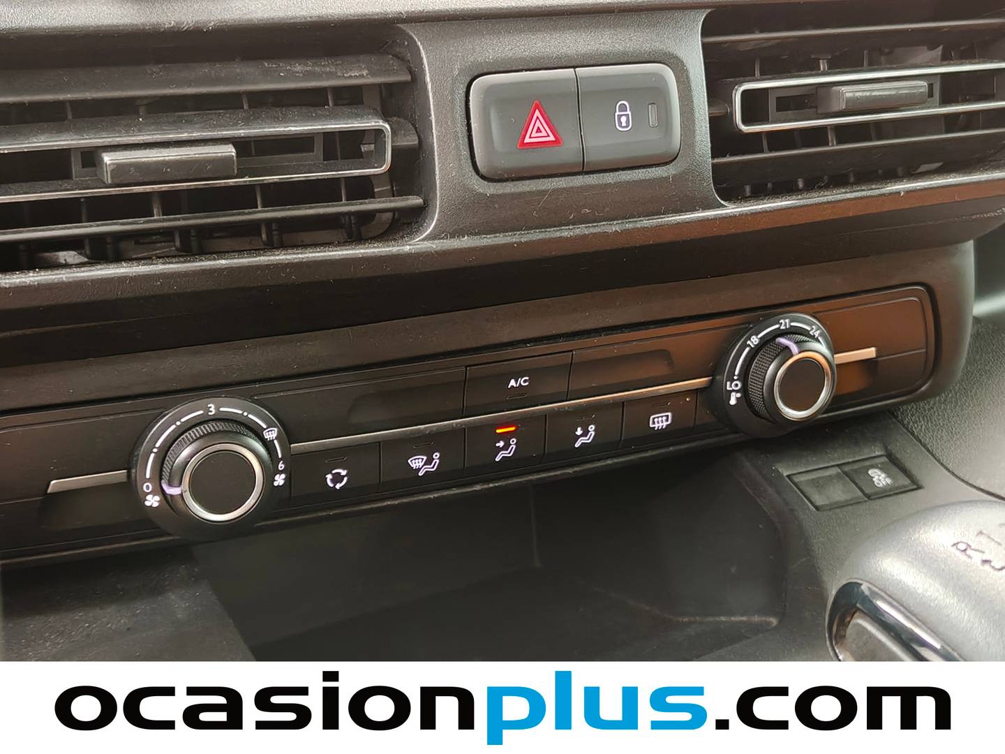 Extras y acabados del Citroën Berlingo Citroën Berlingo BlueHDi 100 Talla M Live Pack (102 CV)