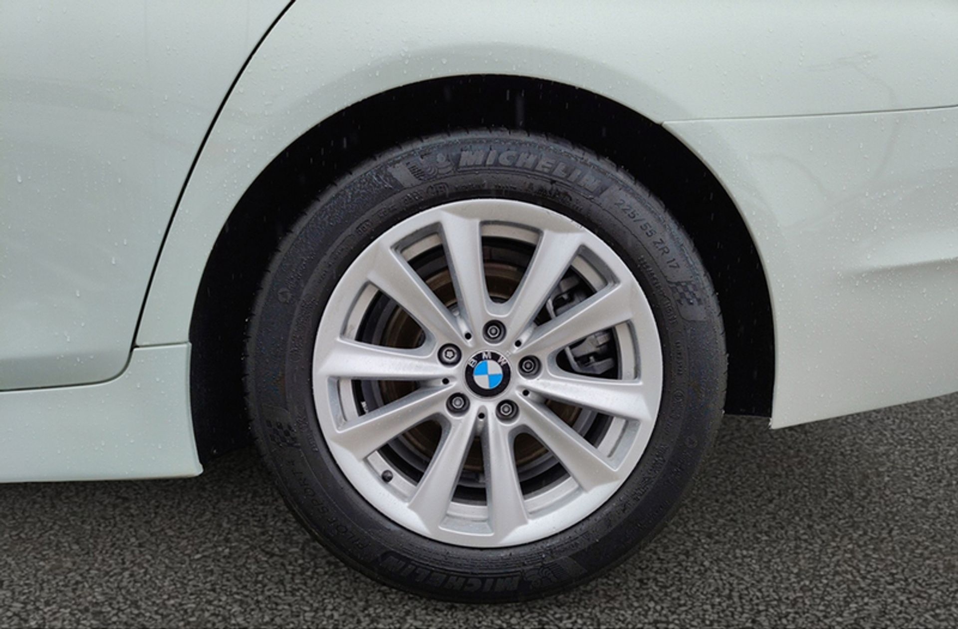 BMW Serie 5 528i - foto 36
