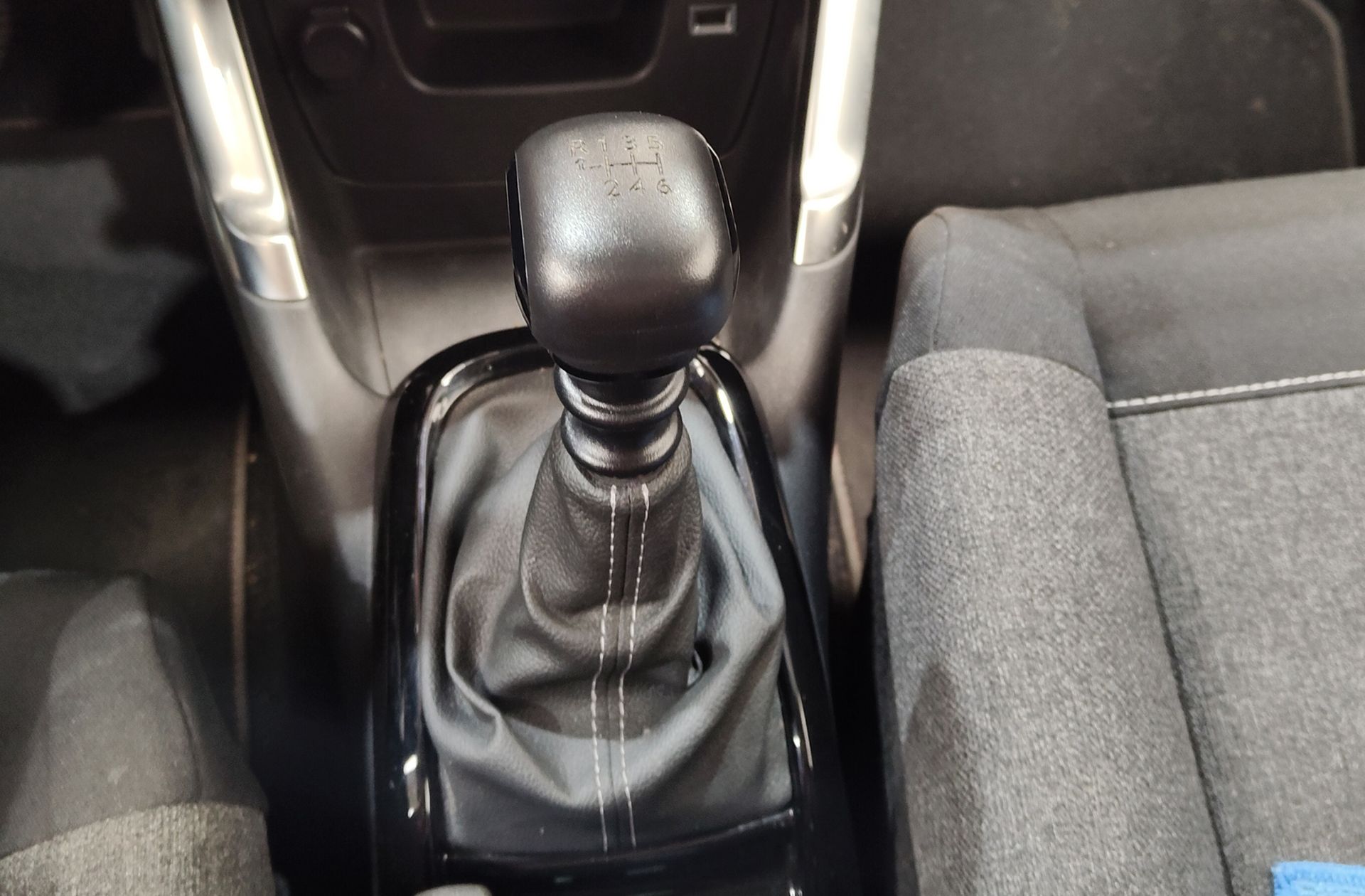 Citroën C3 Aircross PureTech 110 Plus - foto 5