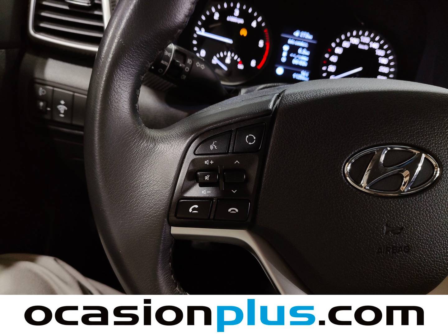 Hyundai Tucson Hyundai Tucson 1.6 CRDI 85kW (116CV) 48V SLE 4X2 de segunda mano