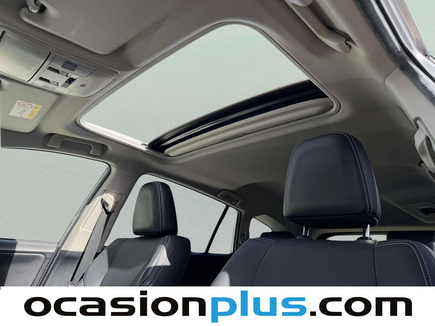 Extras y acabados del Toyota Rav4 Toyota Rav4 2.5l hybrid Executive 2WD (197 CV)