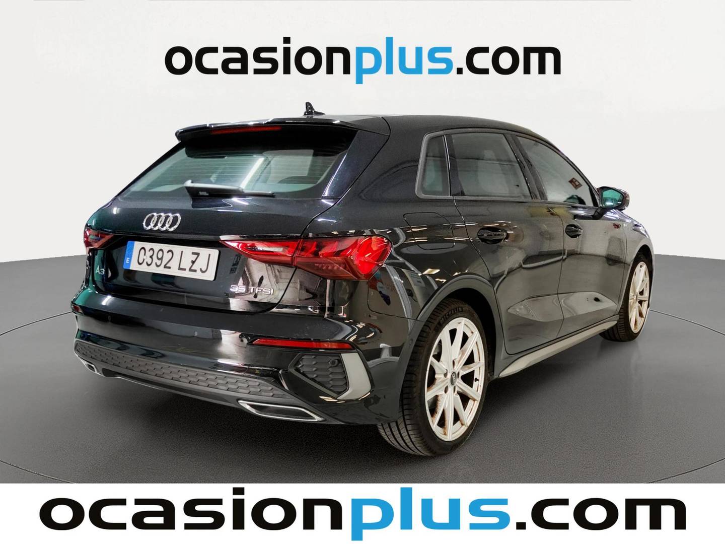 Foto trasera Audi A3 Audi A3 Sportback S line 35 TFSI (150 CV) derecha