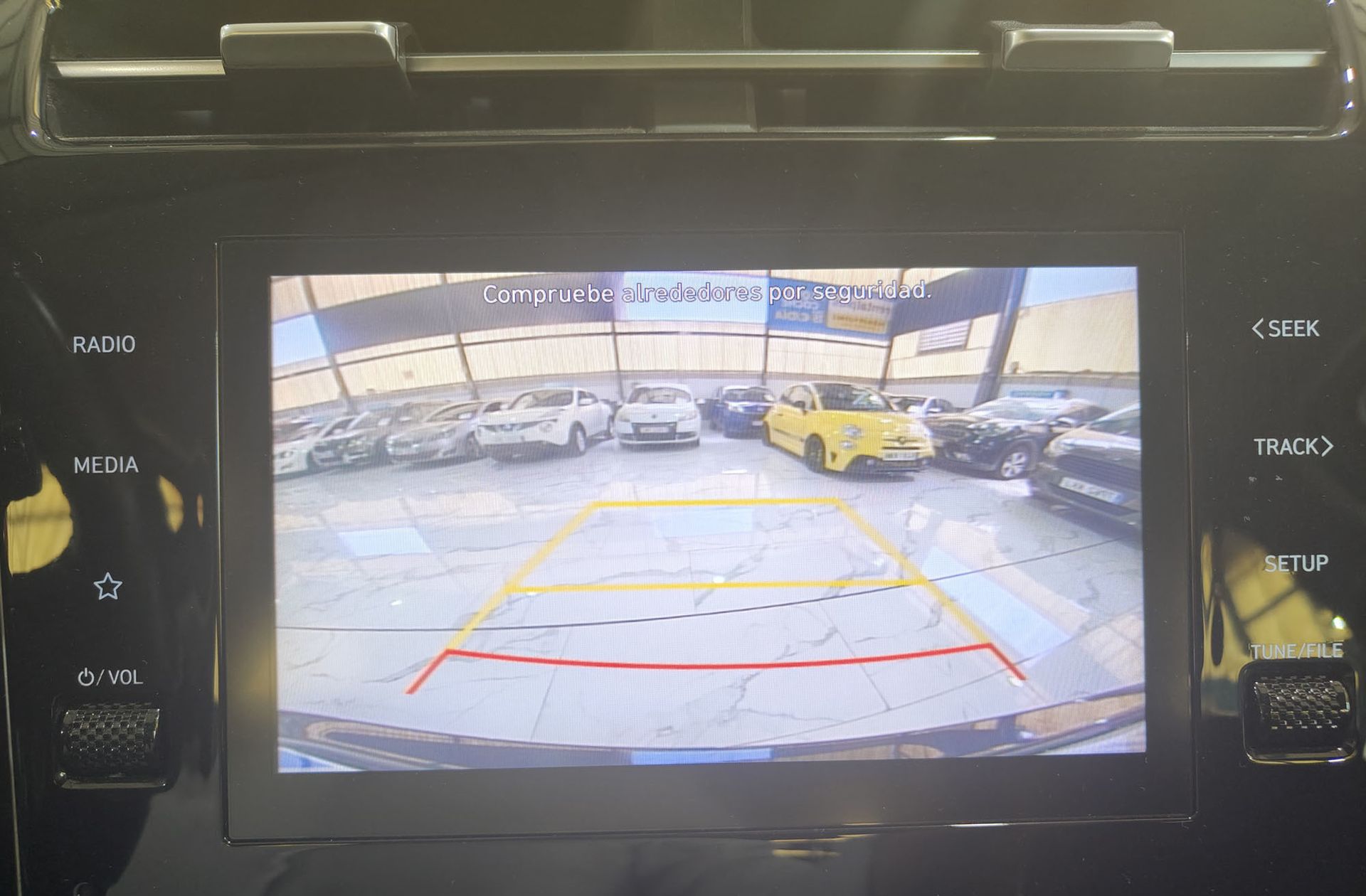 Hyundai Tucson 1.6 CRDi Maxx - foto 9