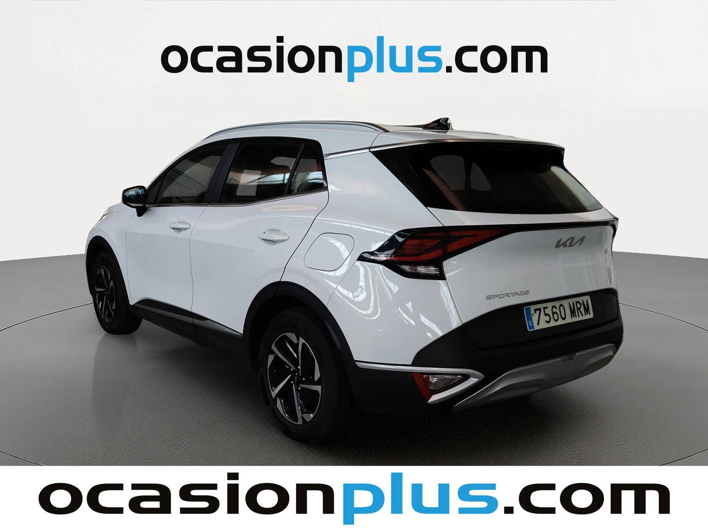 Foto trasera KIA Sportage KIA Sportage 1.6 T-GDi MHEV Drive 4x2 (150 CV) izquierda
