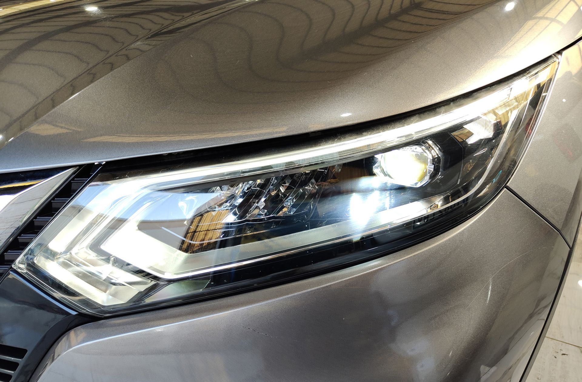 Nissan Qashqai DIG-T 115 N-Connecta - foto 14