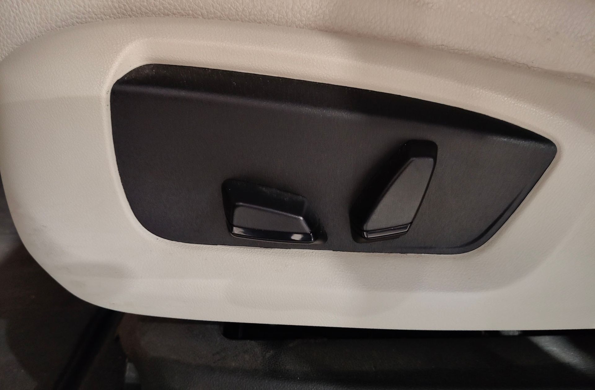 BMW X5 xDrive30d - foto 13