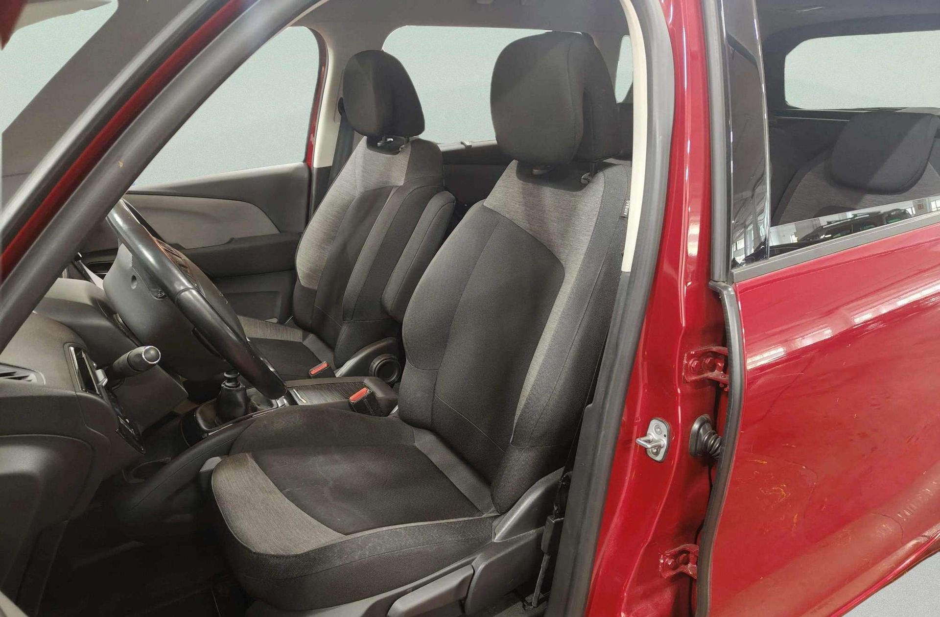 Citroën C4 Grand SpaceTourer BlueHDi 130 Feel 7 plazas - foto 12