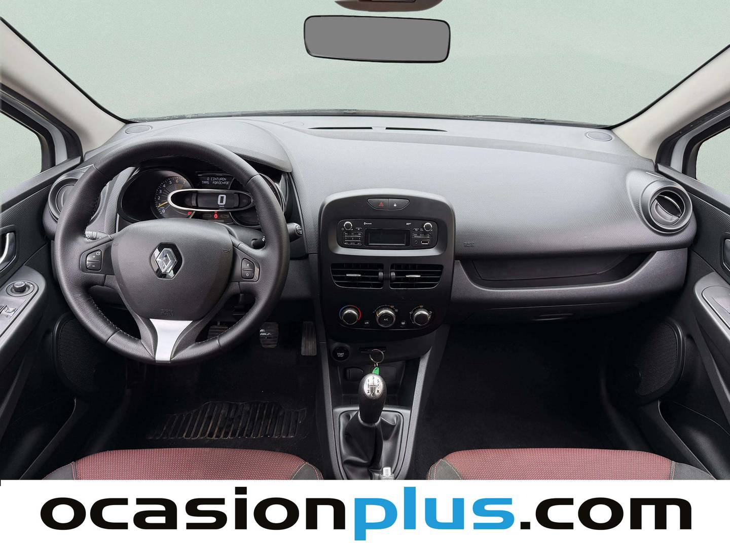 Foto Renault Clio Renault Clio 1.2 16v Authentique (75 CV)