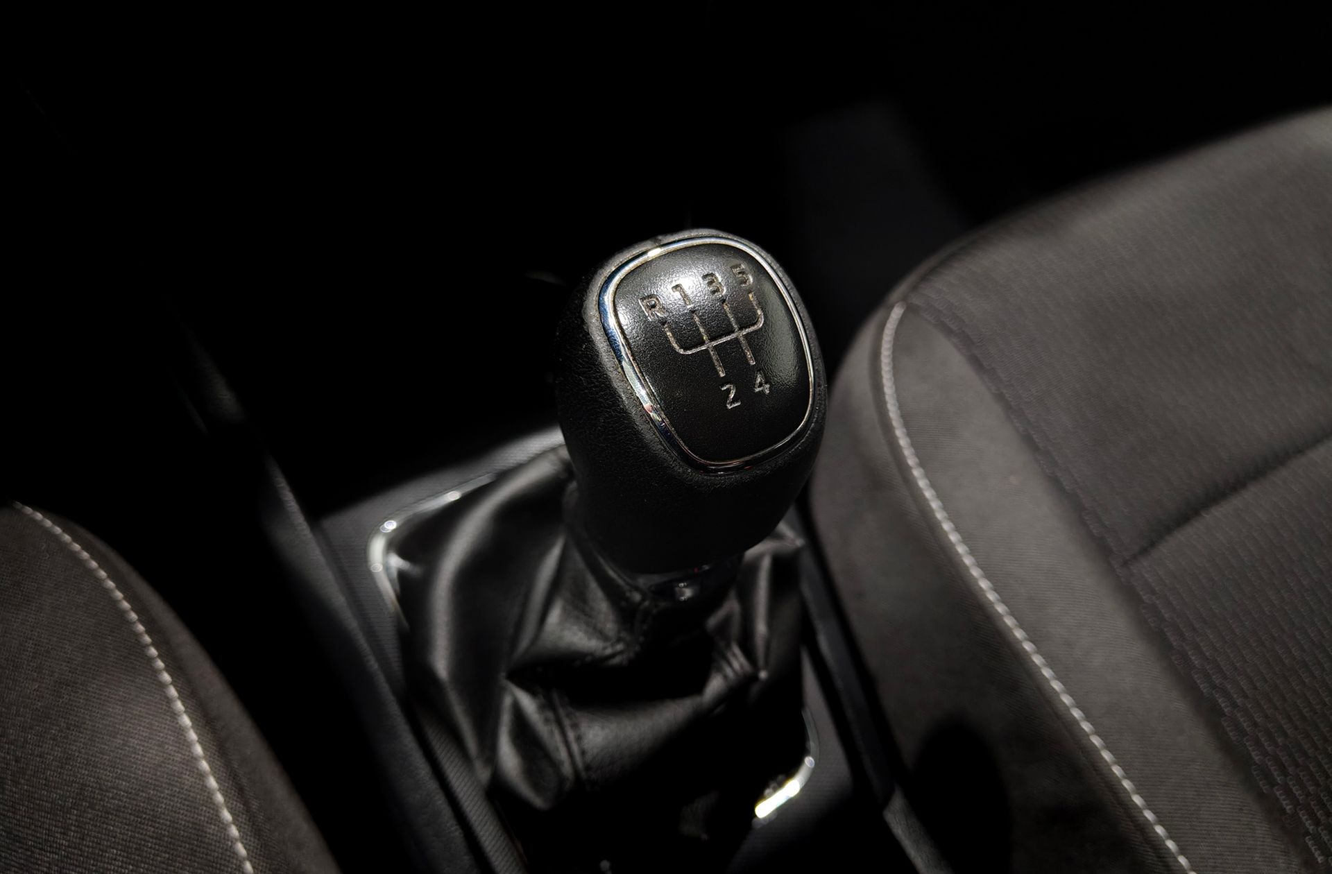 Škoda Rapid 1.6 TDI CR Ambition - foto 5