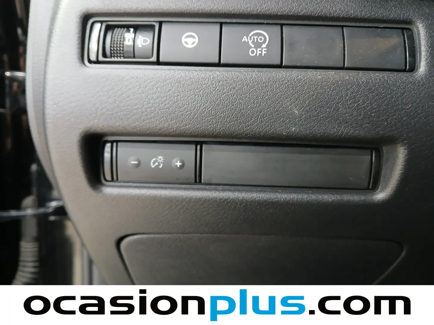 Foto Nissan QASHQAI Nissan Qashqai DIG-T 140 N-Connecta (140 CV)