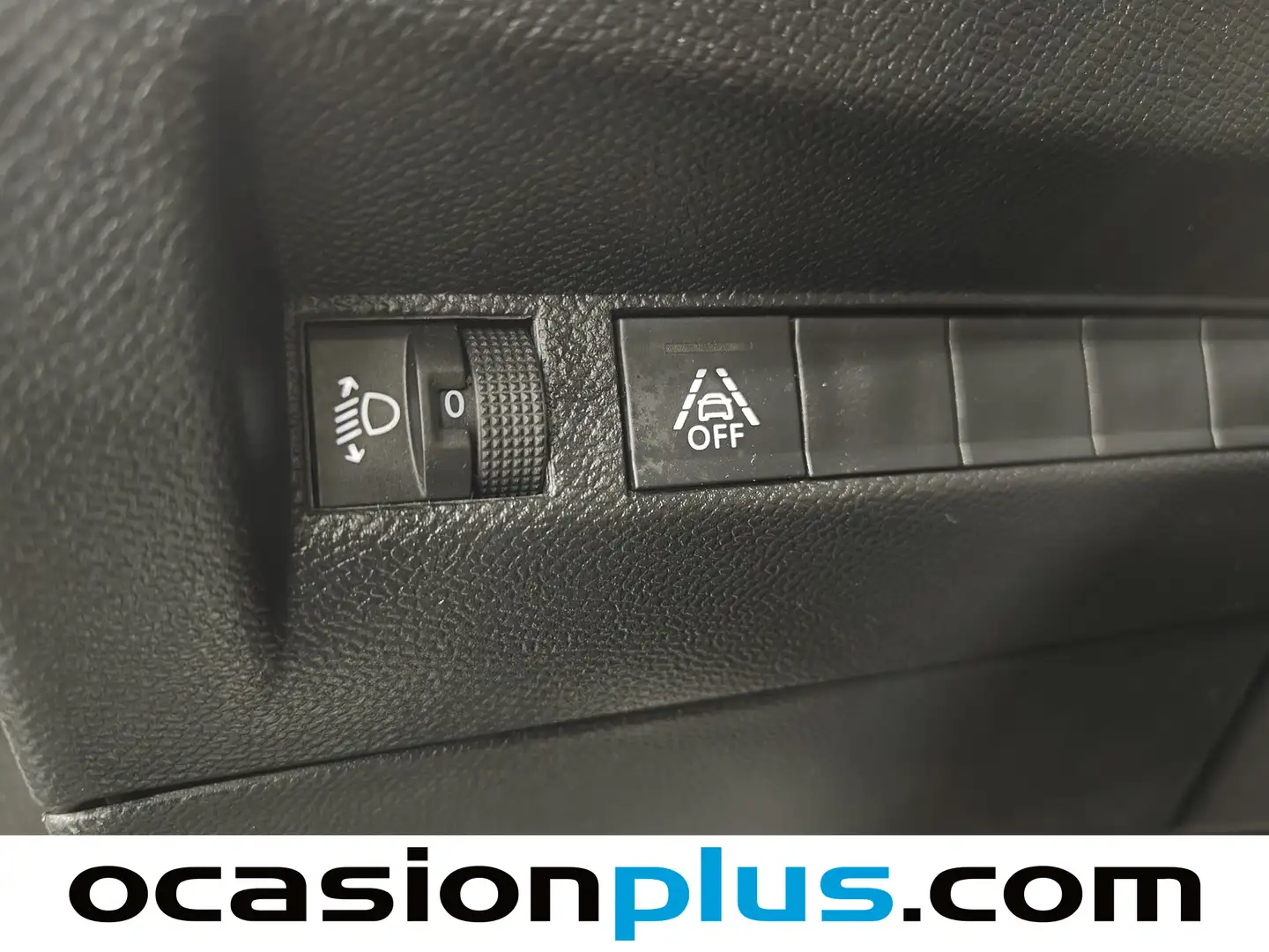 Foto Peugeot 2008 Peugeot 2008 PureTech 100 S&S Allure (100 CV)