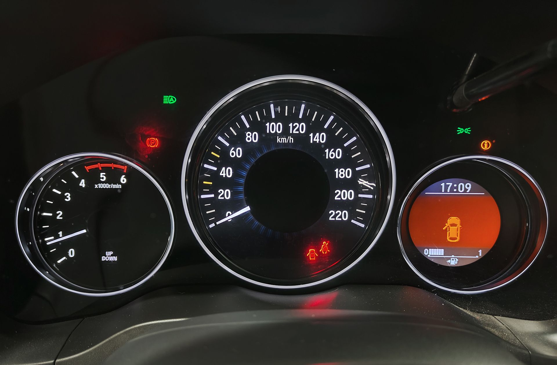 Honda HR-V 1.6 i-DTEC Executive - foto 23