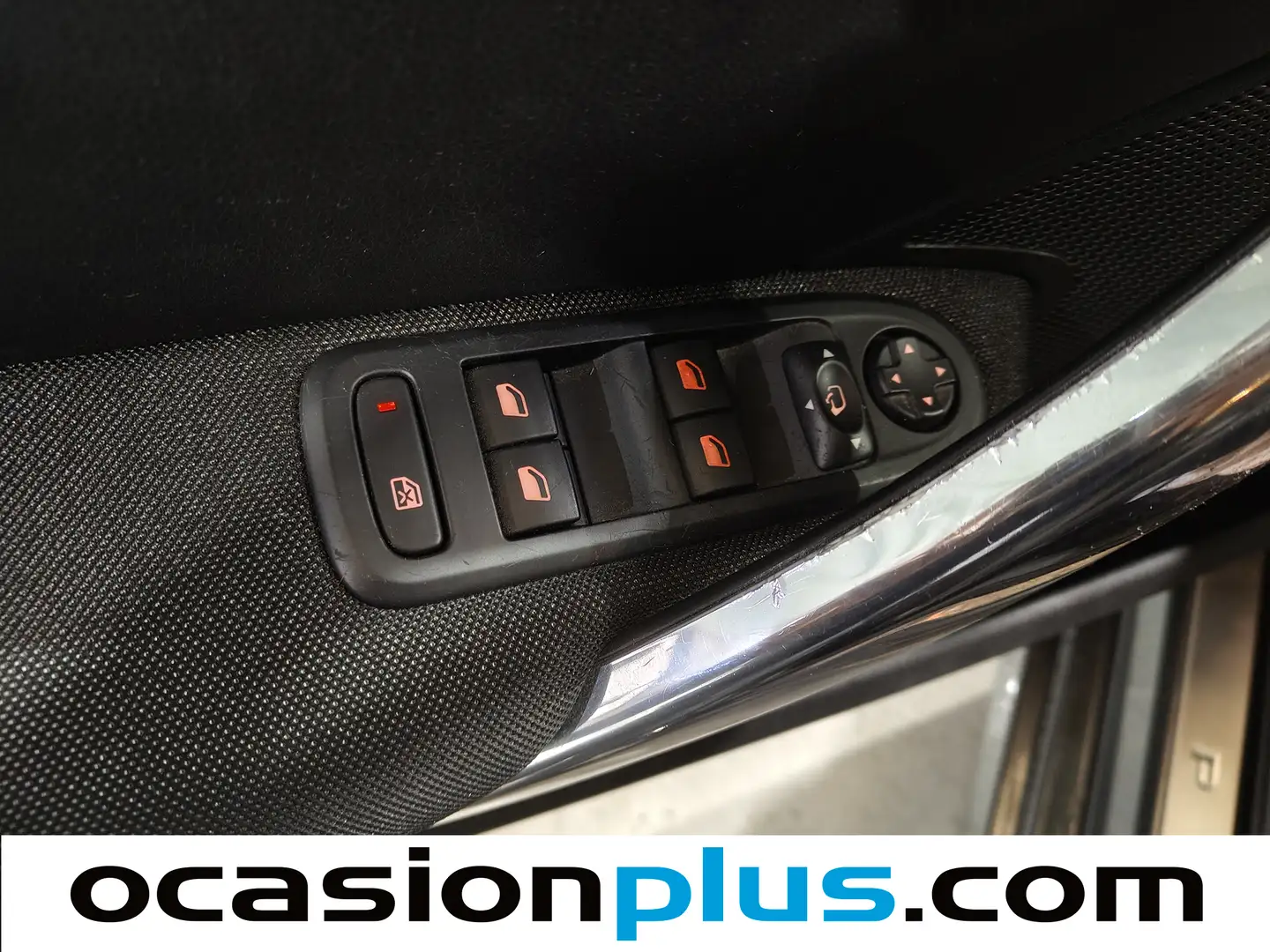 Foto Peugeot 308 Peugeot 308 CC CC Cabrio 1.6 e-HDI Blue Lion FAP Active (115 CV)