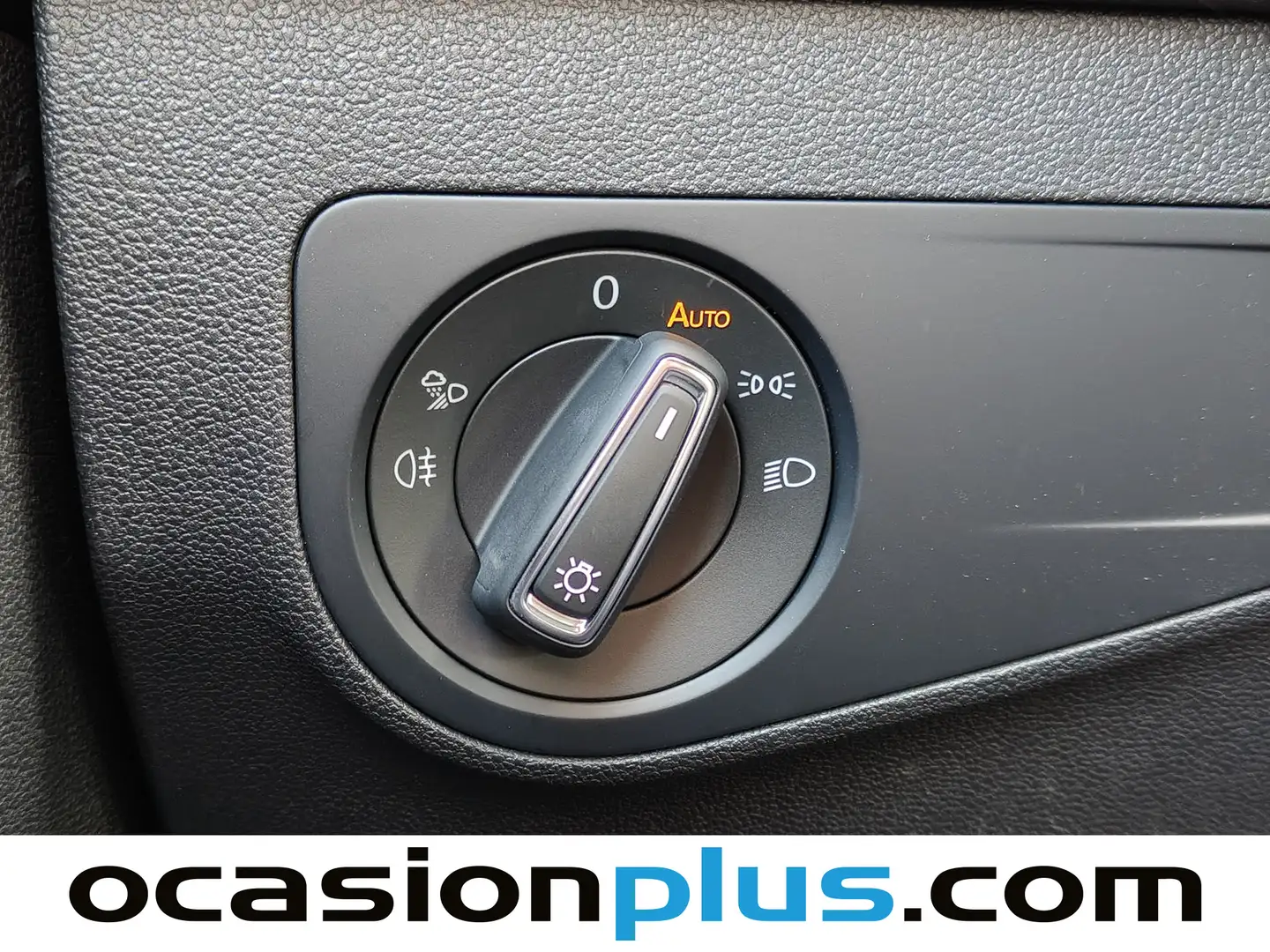 Foto Volkswagen Tiguan Volkswagen Tiguan R-Line 2.0 TDI (150 CV) DSG