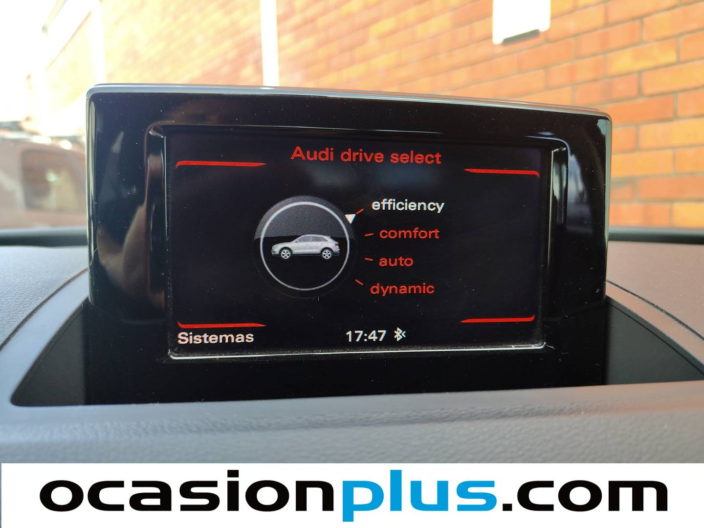 Equipamiento del Audi Q3 Audi Q3 sport edition 2.0 TDI (150 CV)