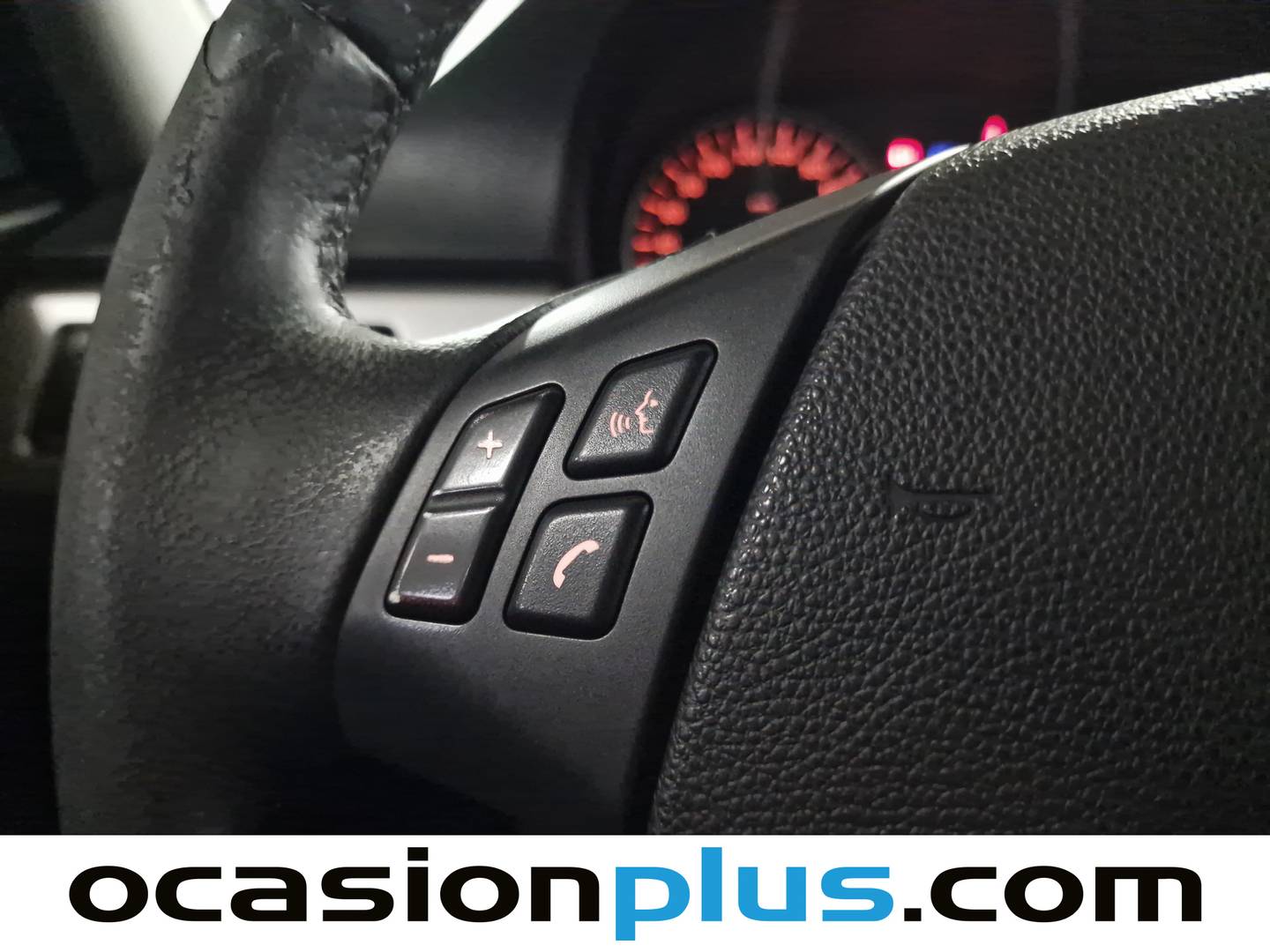 Equipamiento del BMW Serie 3 BMW Serie 3 318d (122 CV)