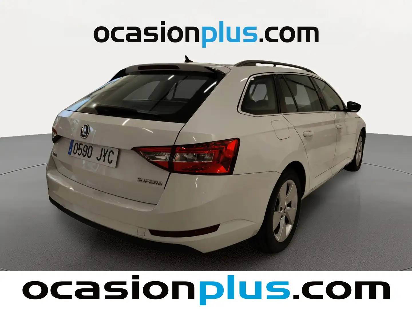 Foto Skoda Superb Skoda Superb Combi 2.0 TDI Ambition (150 CV)