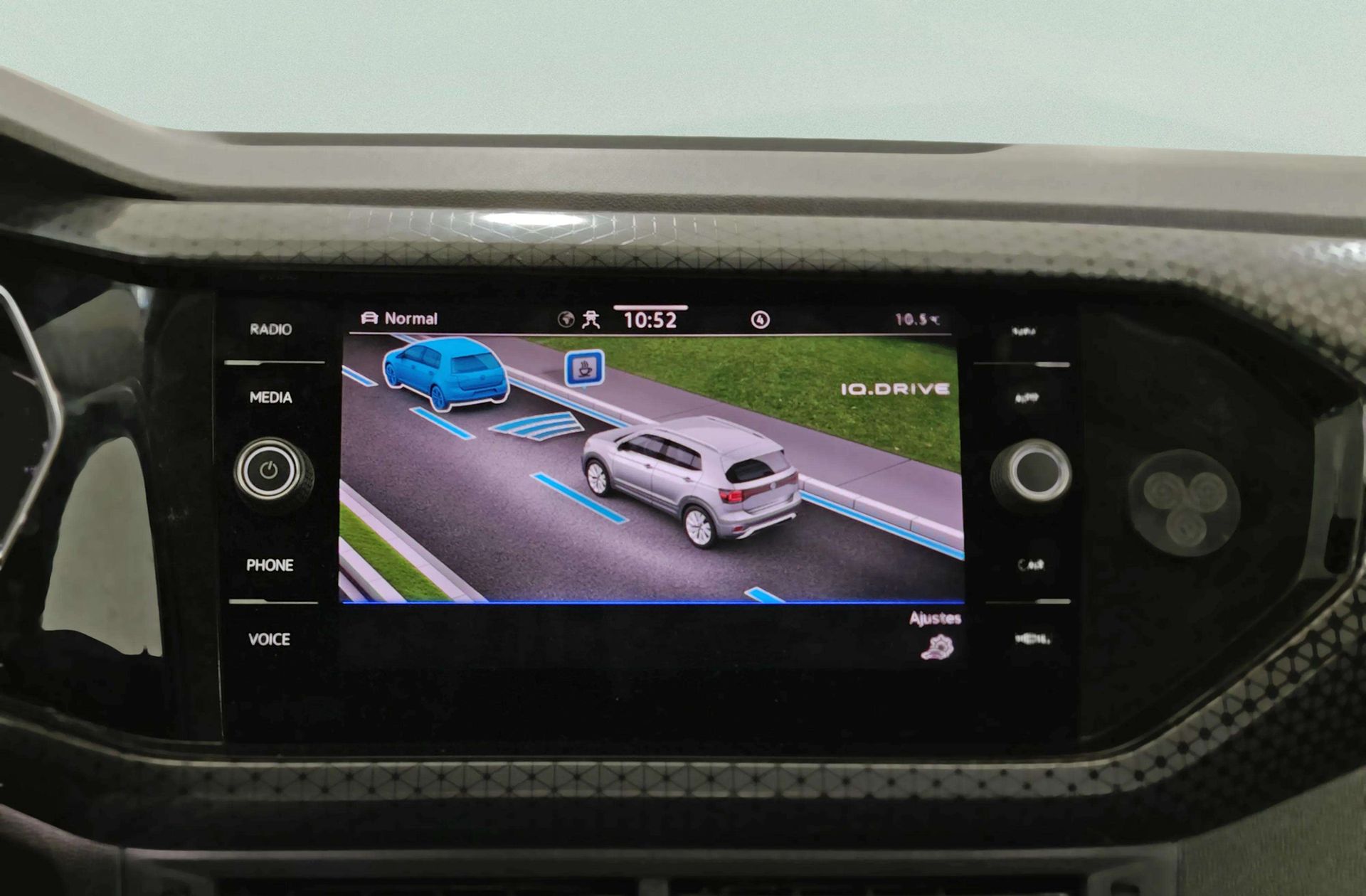 Volkswagen T-Cross Sport 1.5 TSI DSG - foto 11