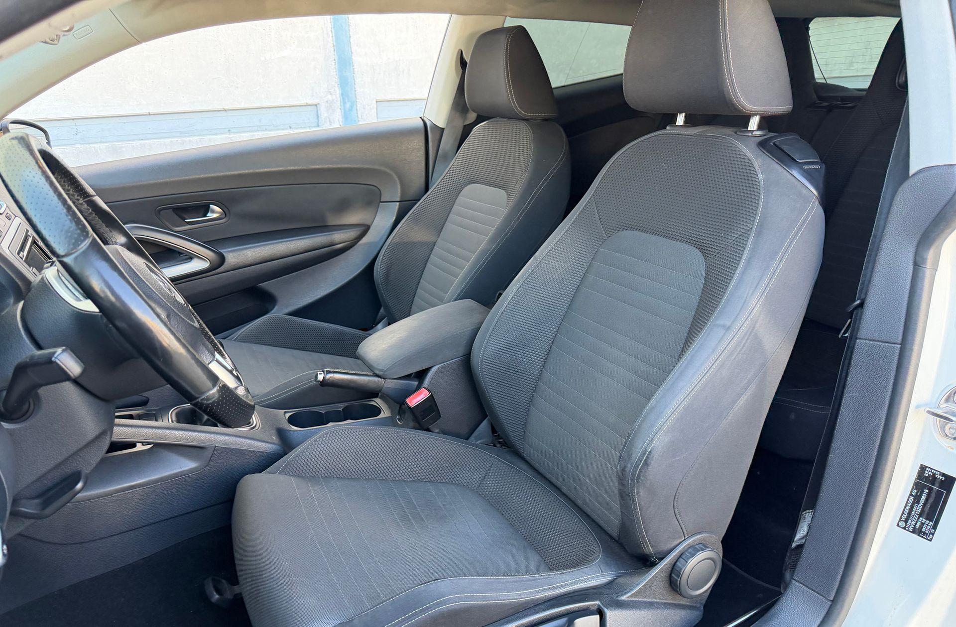 Volkswagen Scirocco 1.4 TSI - foto 8