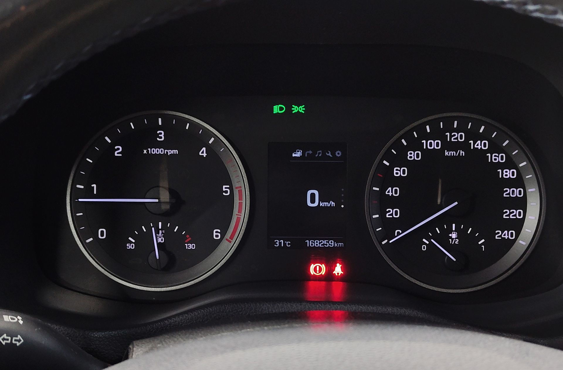 Hyundai Tucson 1.7 CRDi BlueDrive 25 Aniversario 4x2 - foto 23