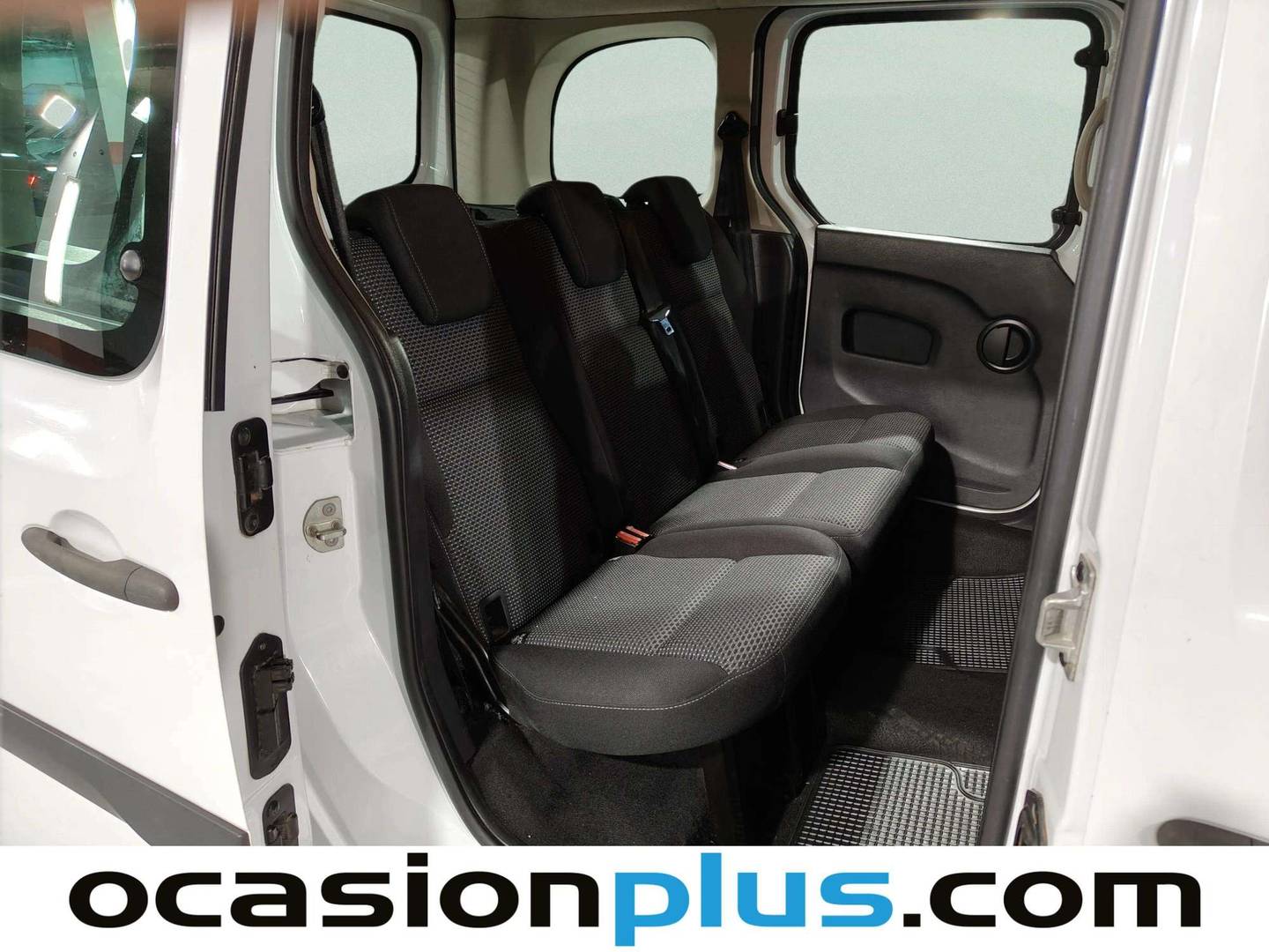 Foto Mercedes Citan Mercedes-Benz Citan 109 CDI Tourer Pro Largo BE (90 CV)