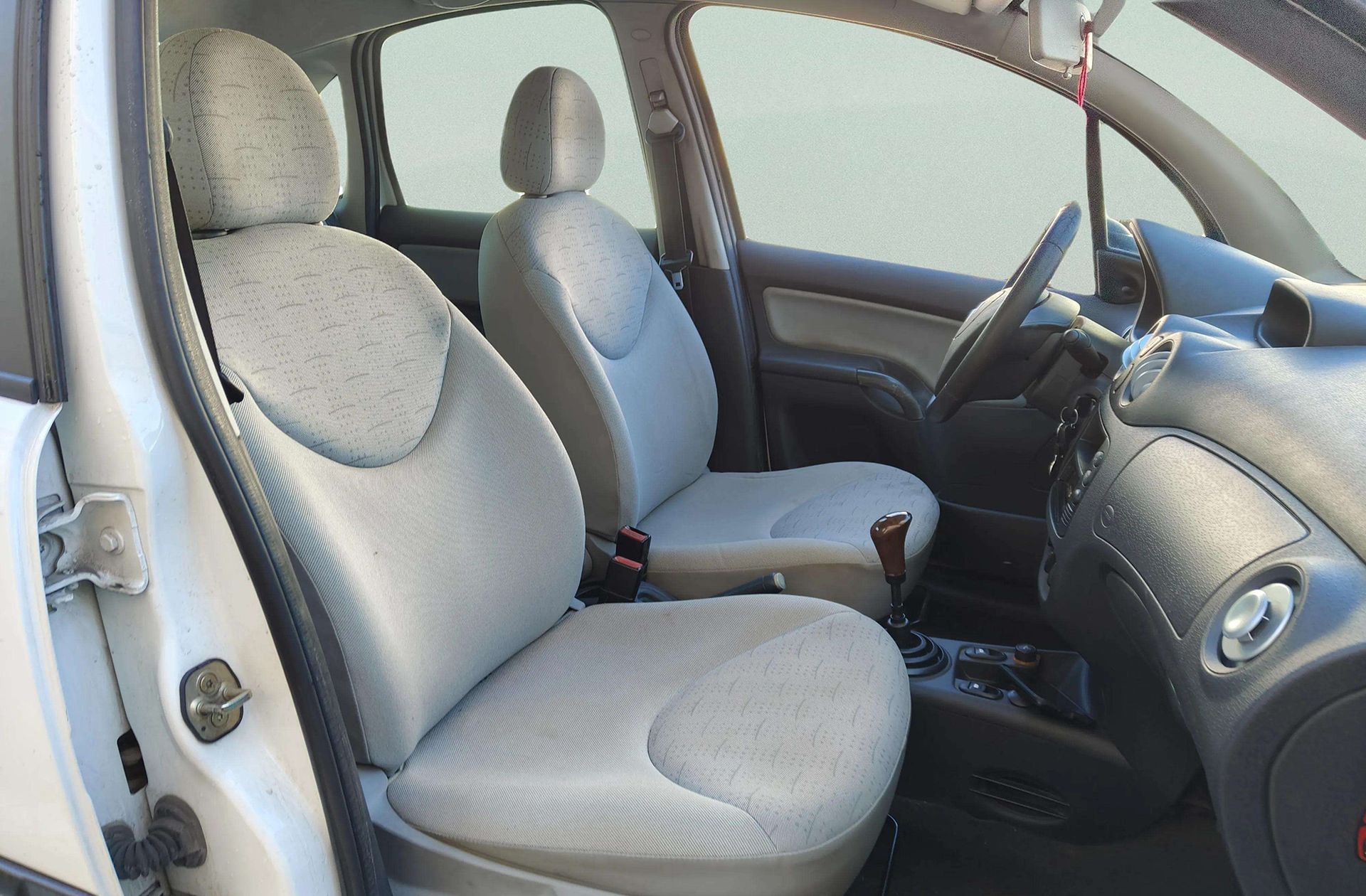 Citroën C3 1.4 SX Plus - foto 16