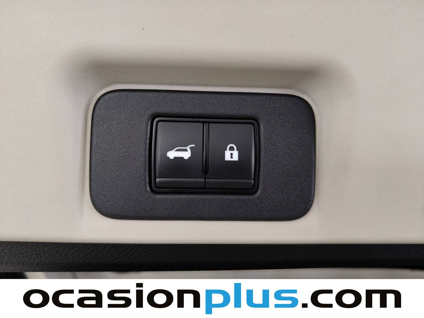 Accesorios del Nissan Ariya NISSAN Ariya 5p 63 kWh 4x2 Advance CAR. 22kW