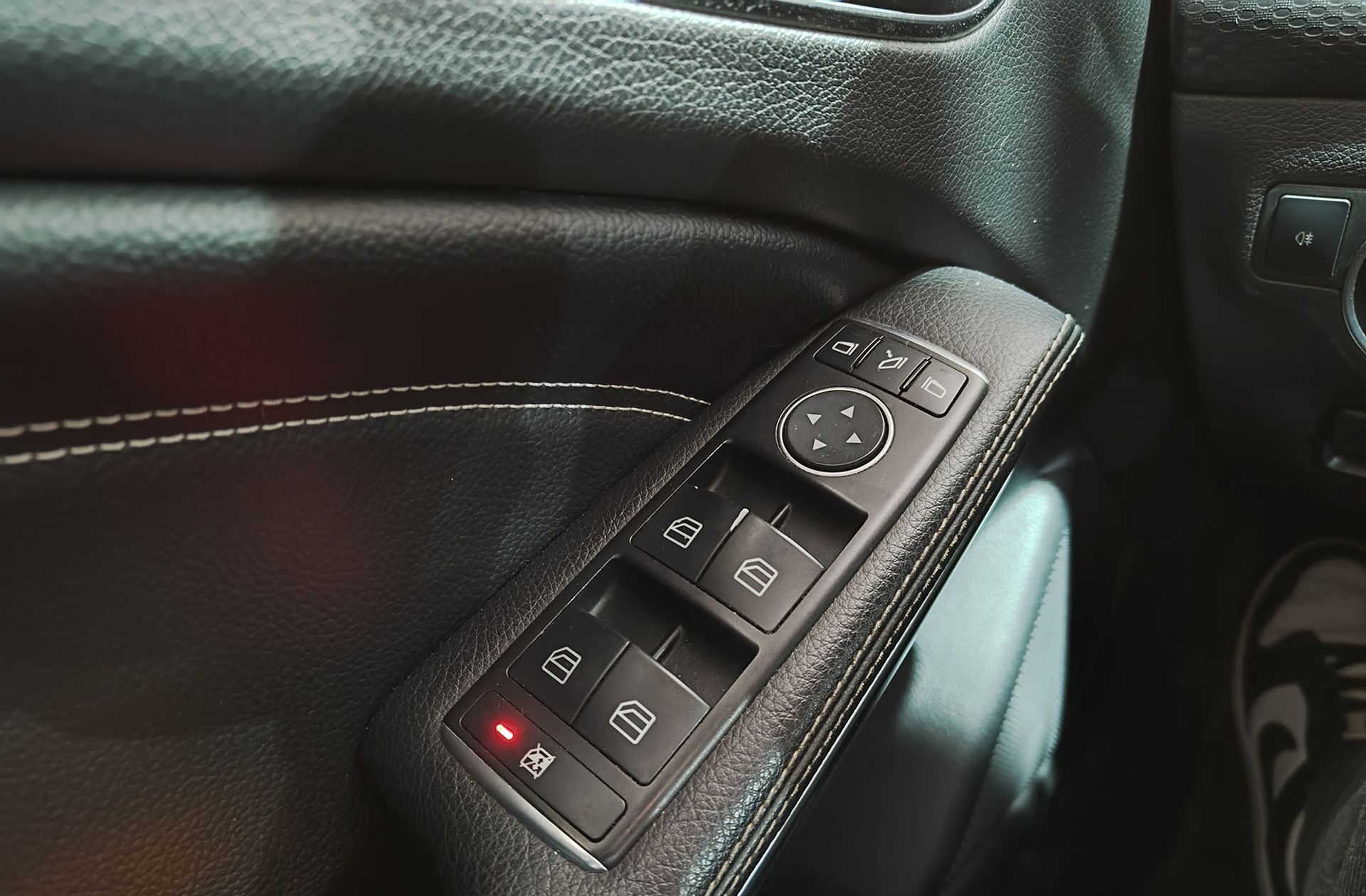 Mercedes-Benz Clase A 180 d - foto 29