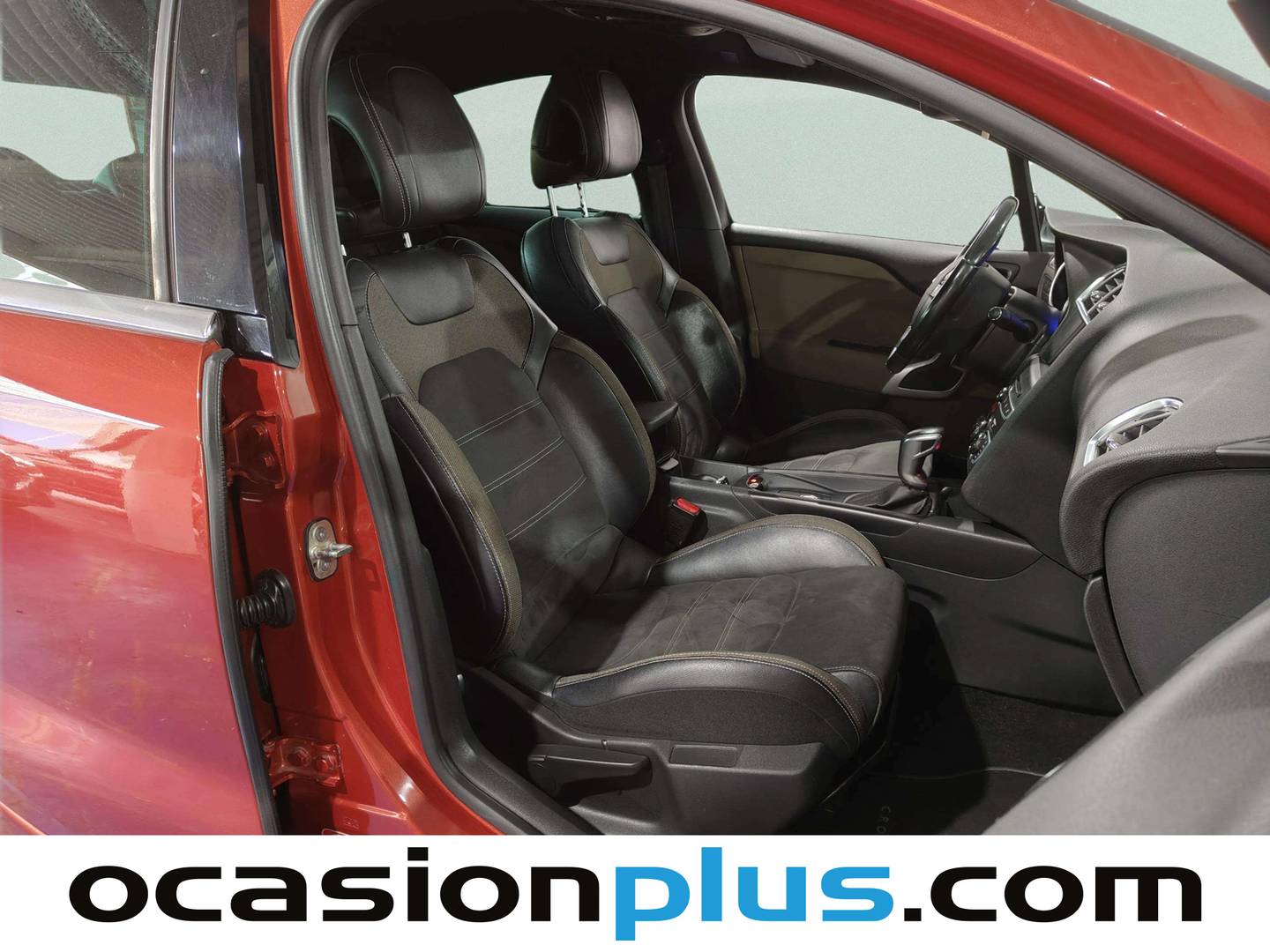 DS DS 4 Crossback DS DS 4 Crossback 1.6 BlueHDi S&S Style EAT6 (120 CV) diésel