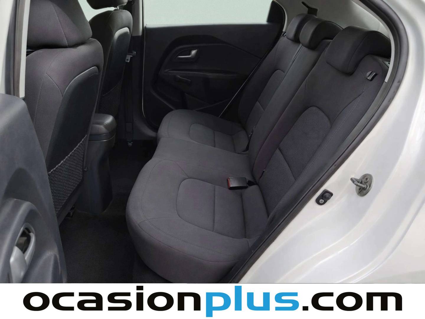 Foto asientos traseros KIA Rio Kia Rio 1.2 CVVT Drive (85 CV)